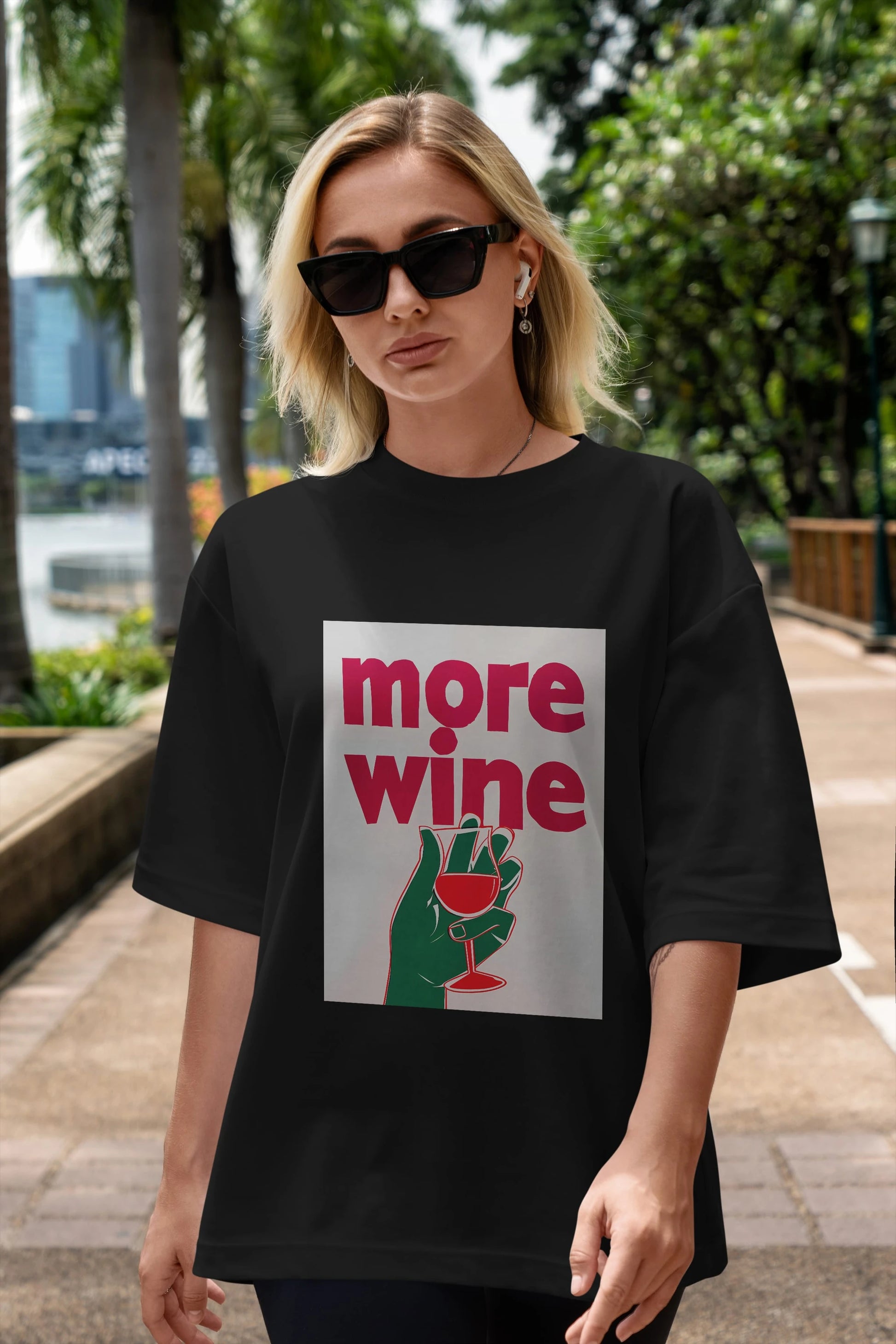 More Wine 3 Ön Baskılı Oversize t-shirt Erkek Kadın Unisex %100 Pamuk Bisiklet Yaka tişort