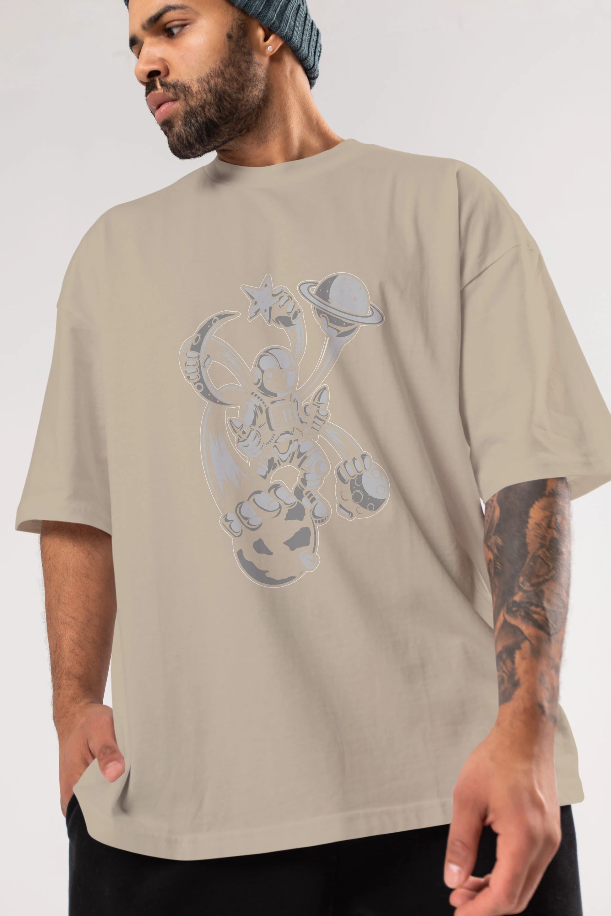 Astronaut Multiple Hands Ön Baskılı Oversize t-shirt Erkek Kadın Unisex