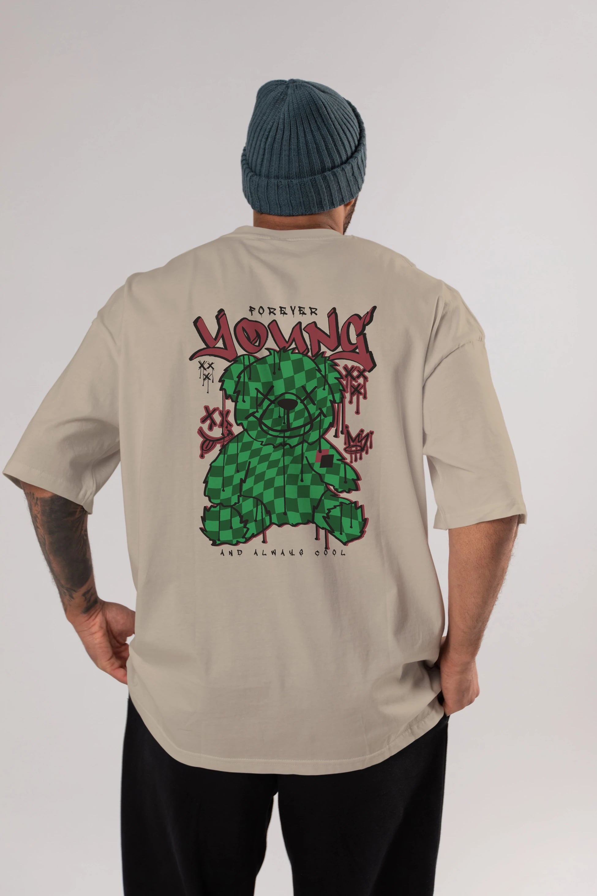 Young and Always Cool Bear Arka Baskılı Oversize t-shirt Erkek Kadın Unisex
