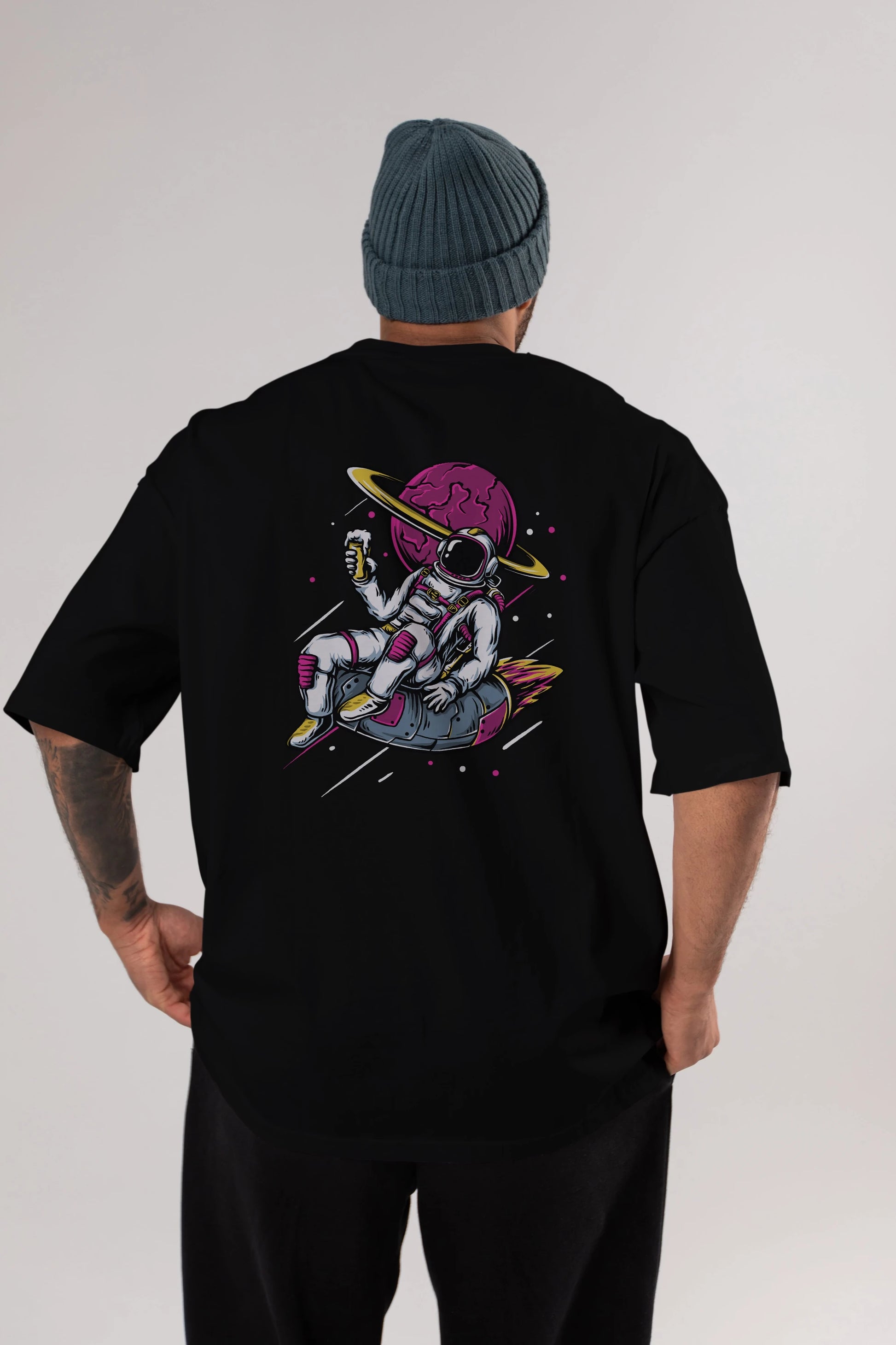 Astronaut Beer Arka Baskılı Oversize t-shirt Erkek Kadın Unisex