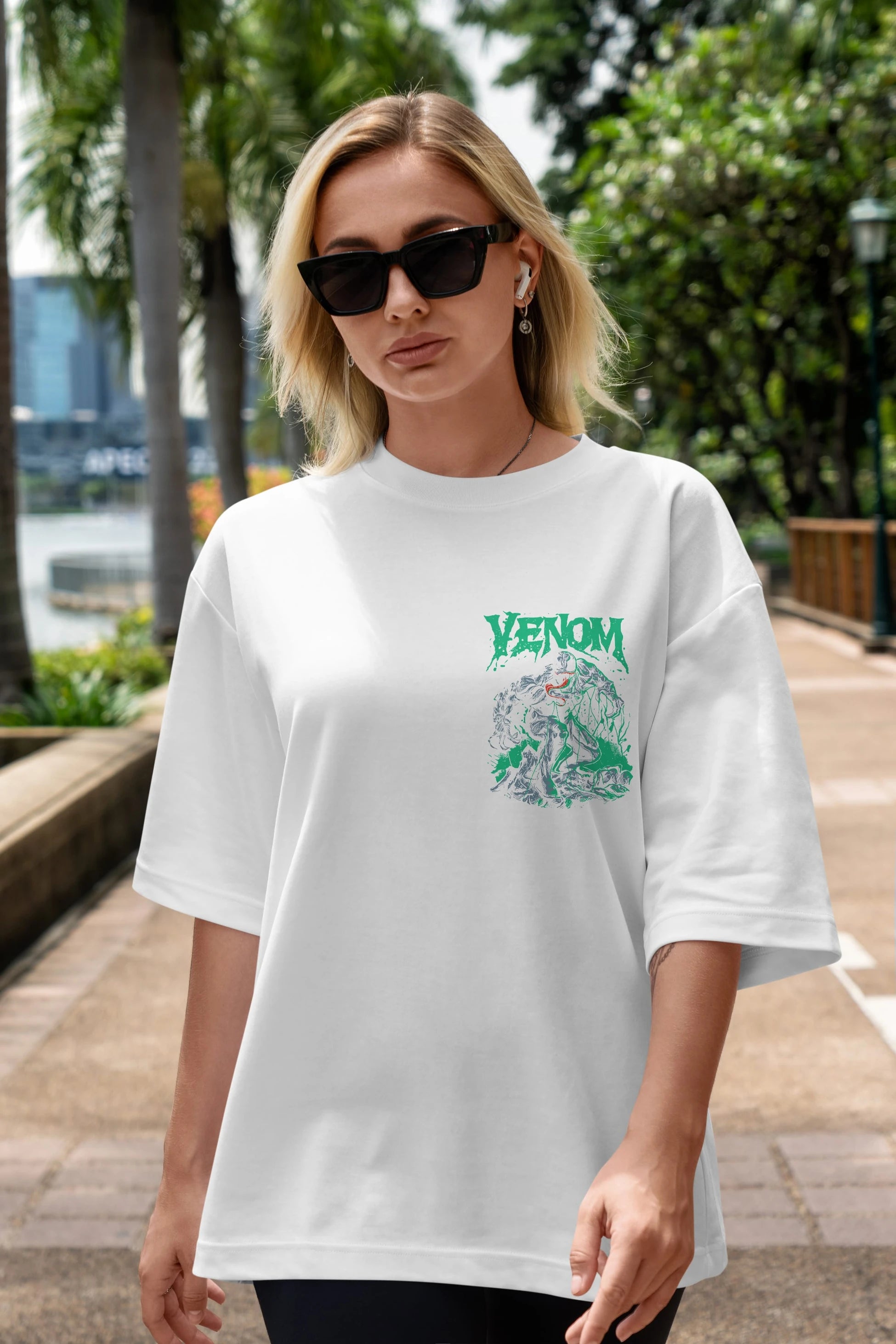 Venom (3) Ön Sol Baskılı Oversize t-shirt Erkek Kadın Unisex %100 Pamuk Bisiklet Yaka tişort