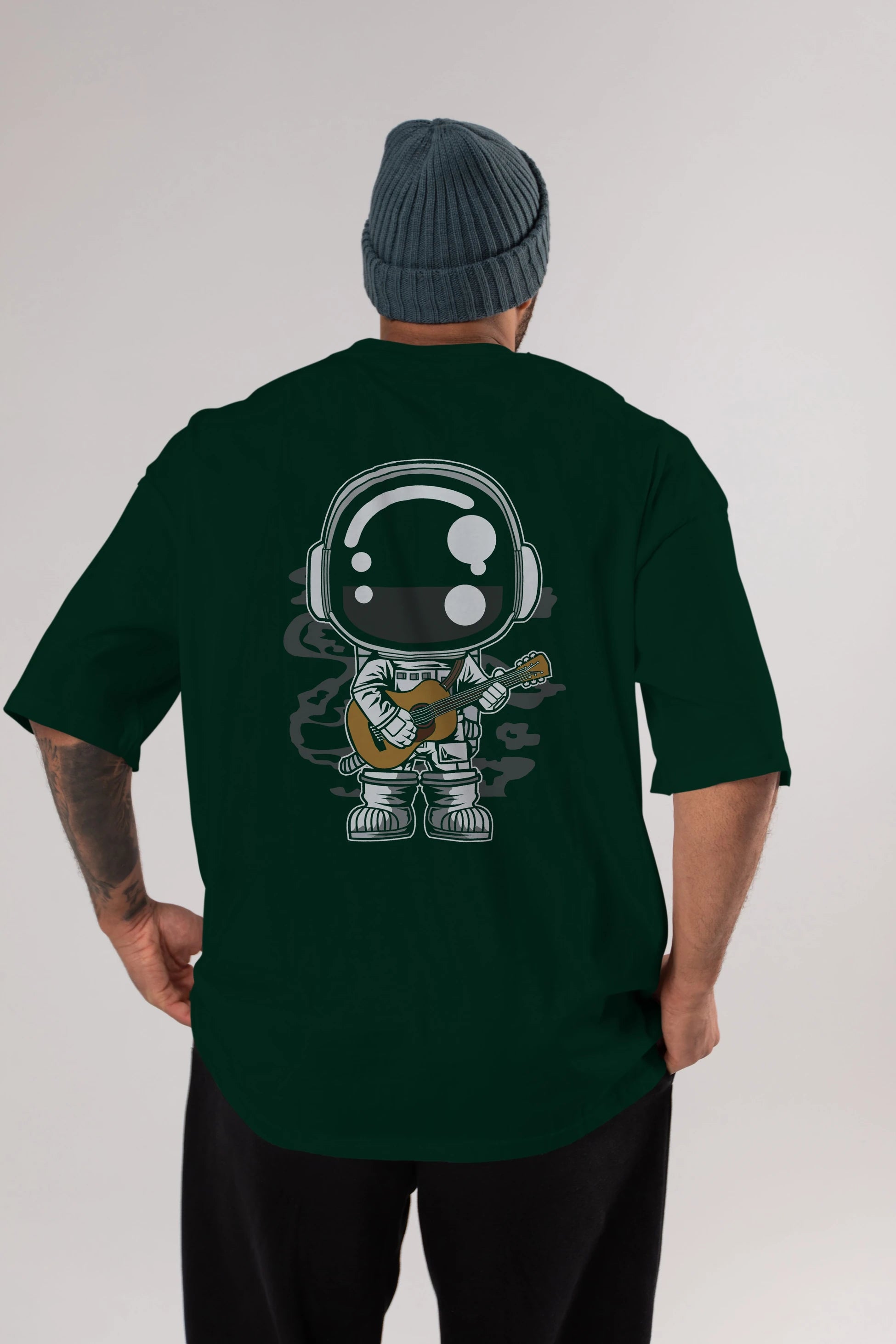 Astronaut Acoustic Guitar Arka Baskılı Oversize t-shirt Erkek Kadın Unisex