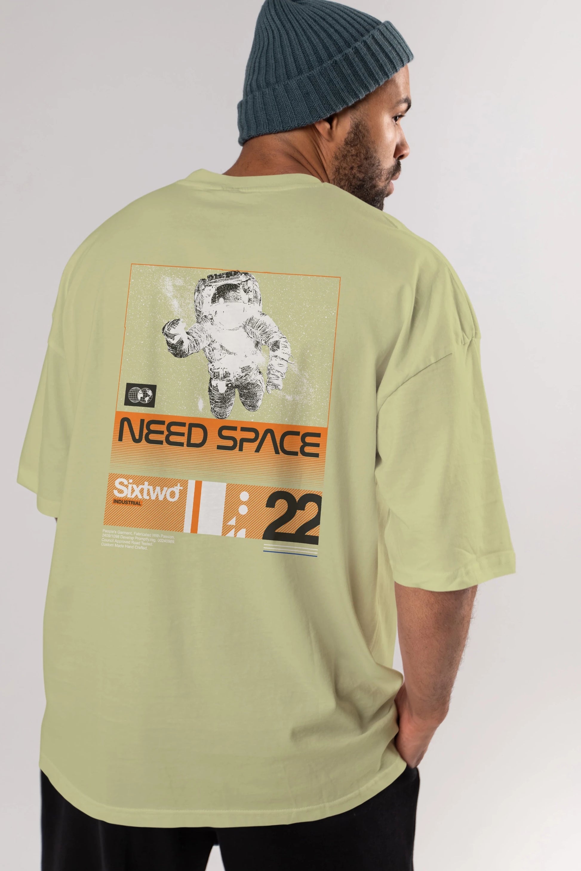 Need Space Arka Baskılı Oversize t-shirt Erkek Kadın Unisex