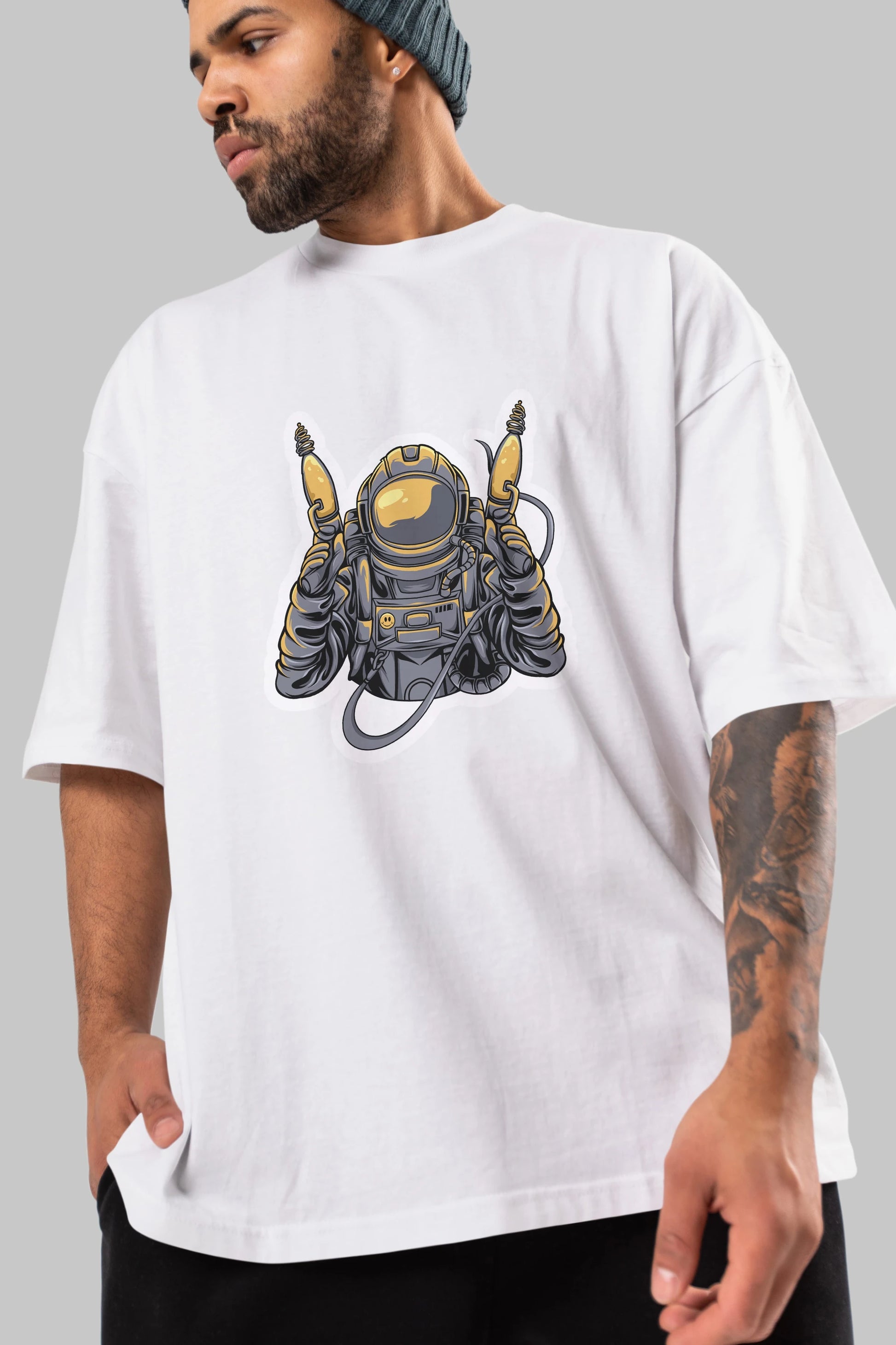 Alien Hunter Sticker Ön Baskılı Oversize t-shirt Erkek Kadın Unisex