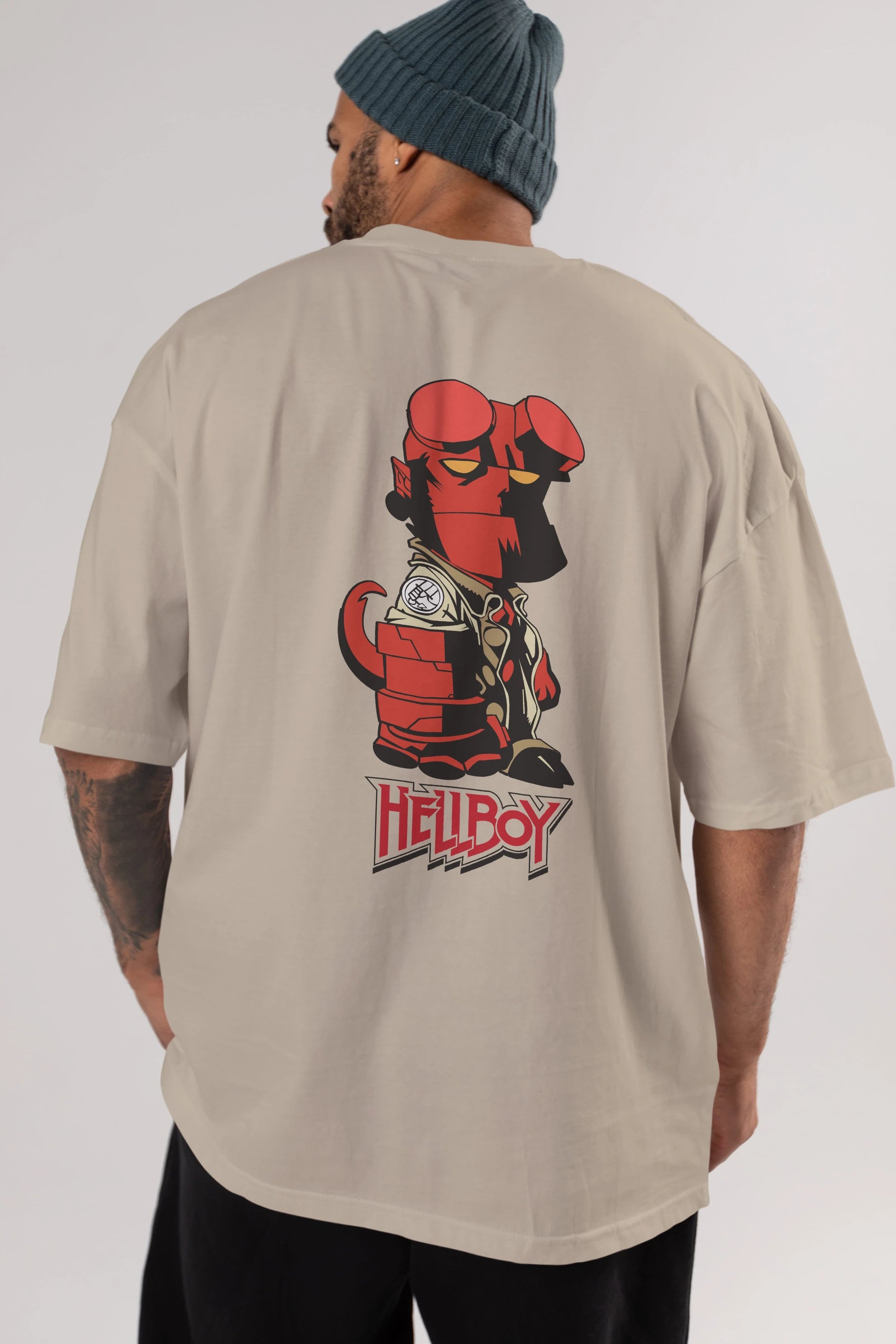 Hellboy (1) Arka Baskılı Oversize t-shirt Erkek Kadın Unisex %100 Pamuk Bisiklet Yaka tişort