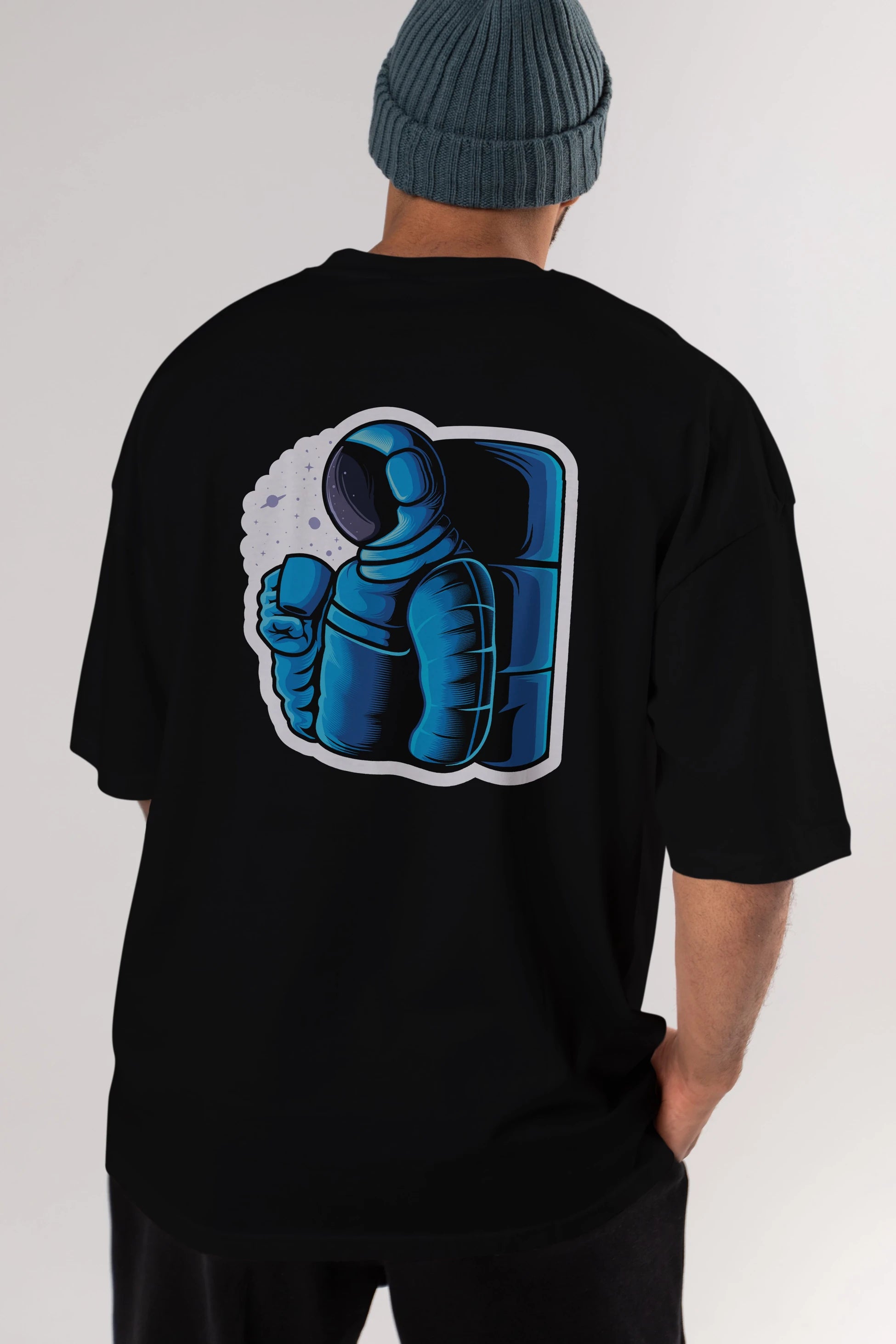 Drinking coffee in space sticker Arka Baskılı Oversize t-shirt Erkek Kadın Unisex