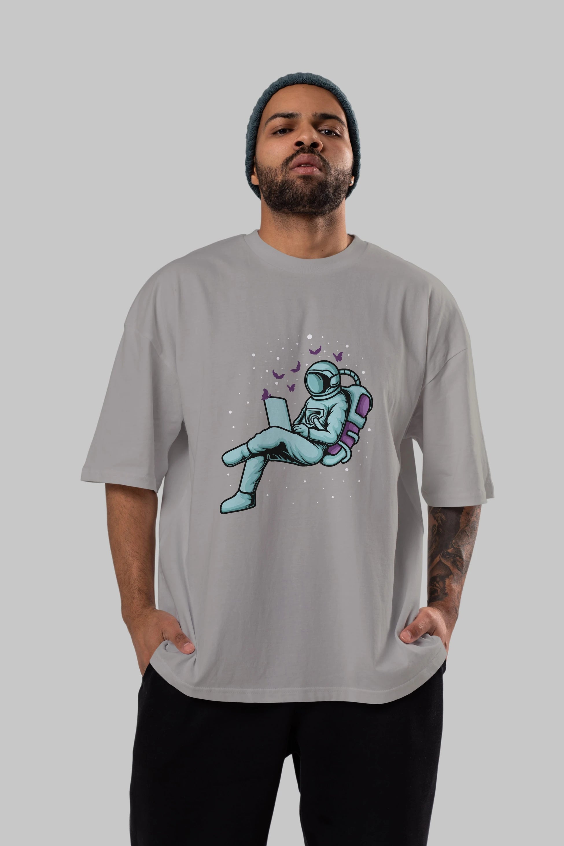 Work with Butterflies in Space Ön Baskılı Oversize t-shirt Erkek Kadın Unisex