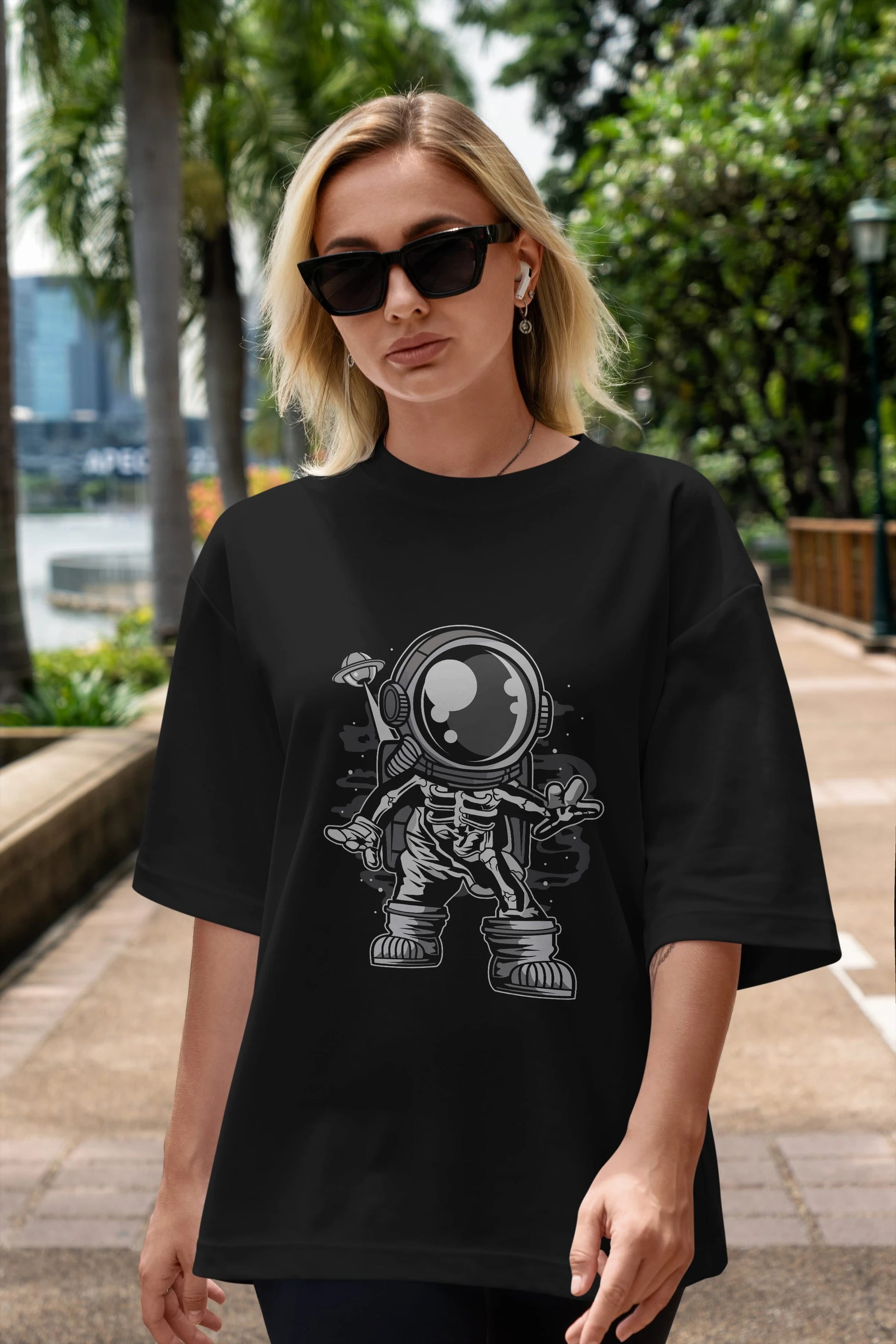 Space Skeleton Ön Baskılı Oversize t-shirt Erkek Kadın Unisex