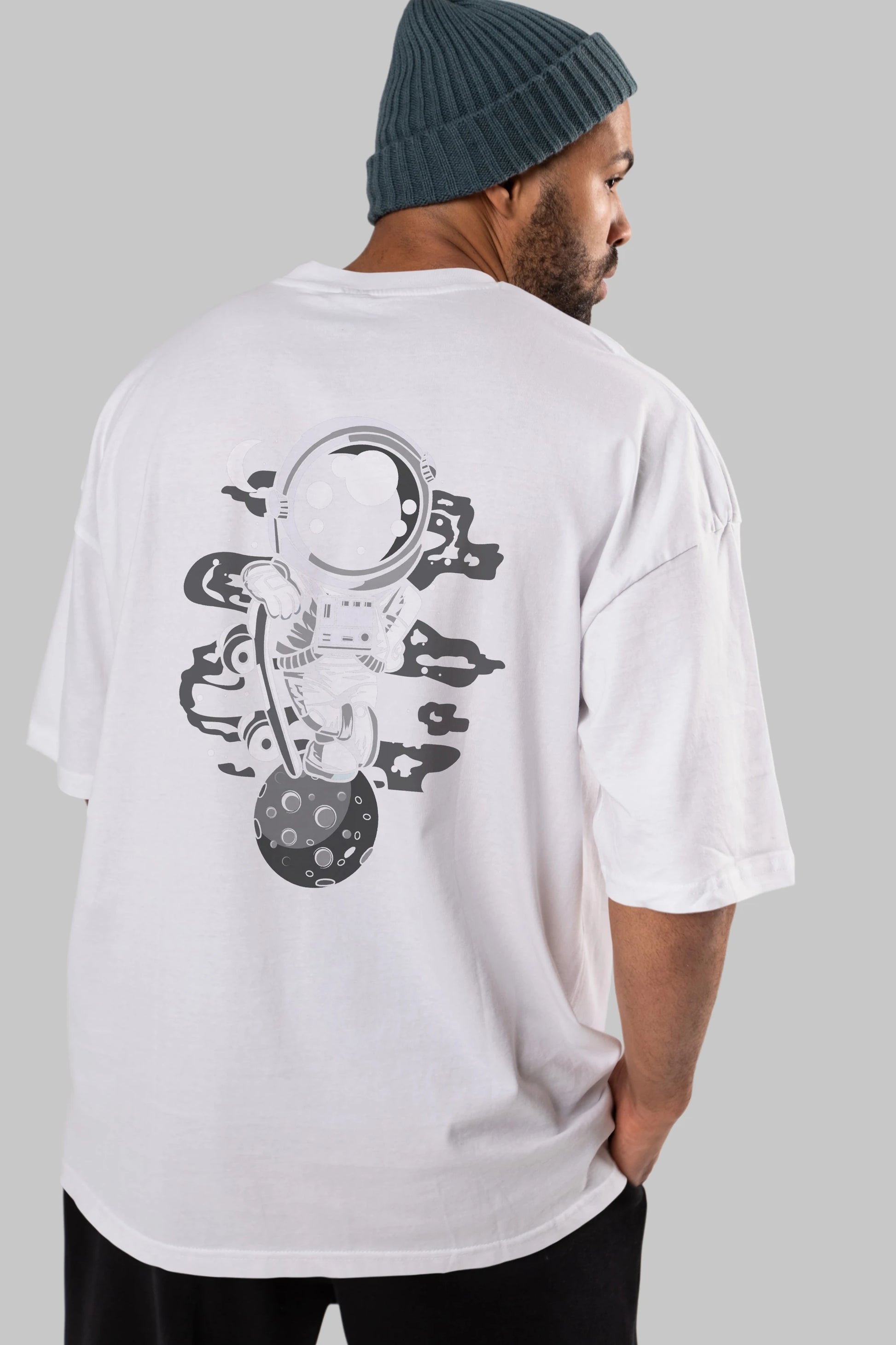 Astronaut Skater Boy Arka Baskılı Oversize t-shirt Erkek Kadın Unisex