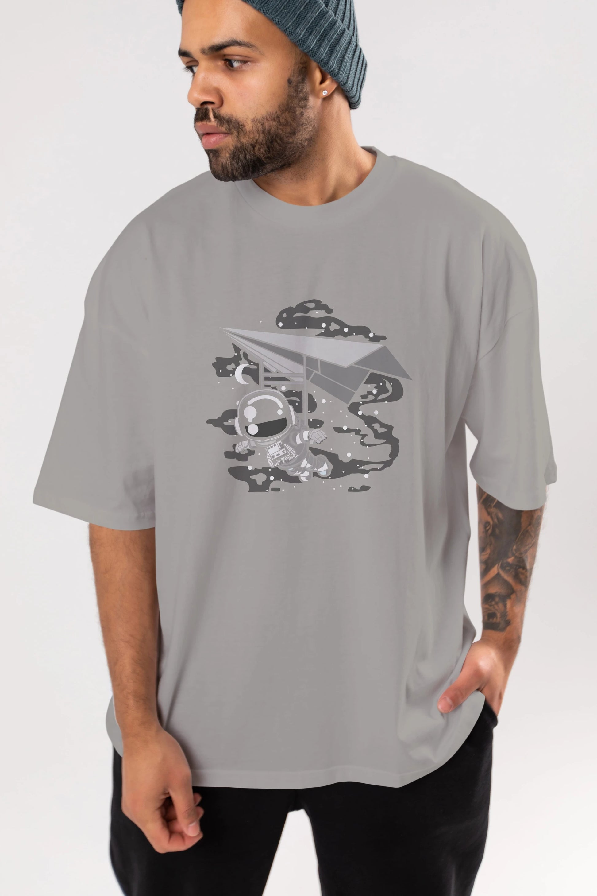 Astronaut Flying Ön Baskılı Oversize t-shirt Erkek Kadın Unisex