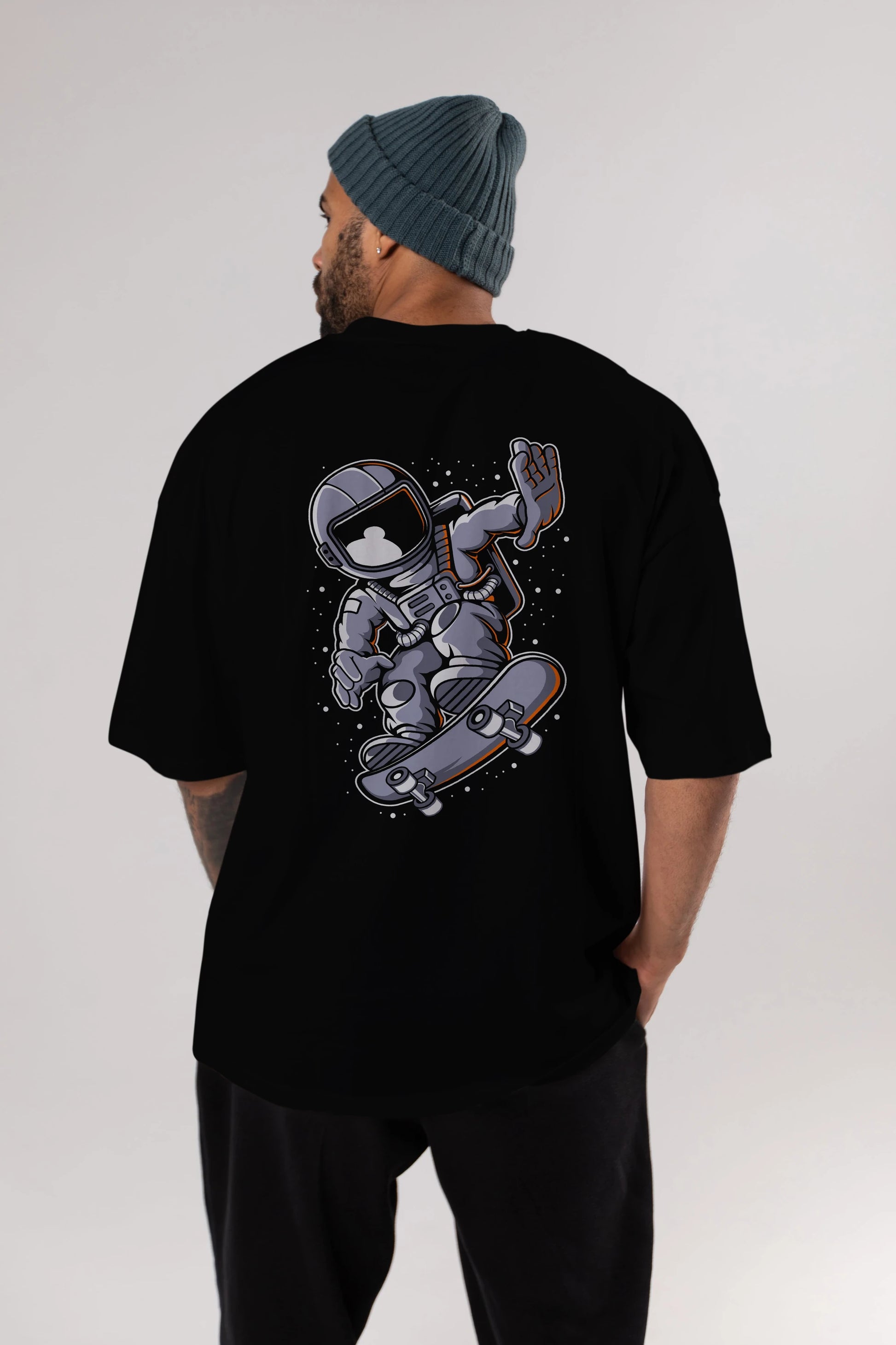Astronaut Skateboard Arka Baskılı Oversize t-shirt Erkek Kadın Unisex