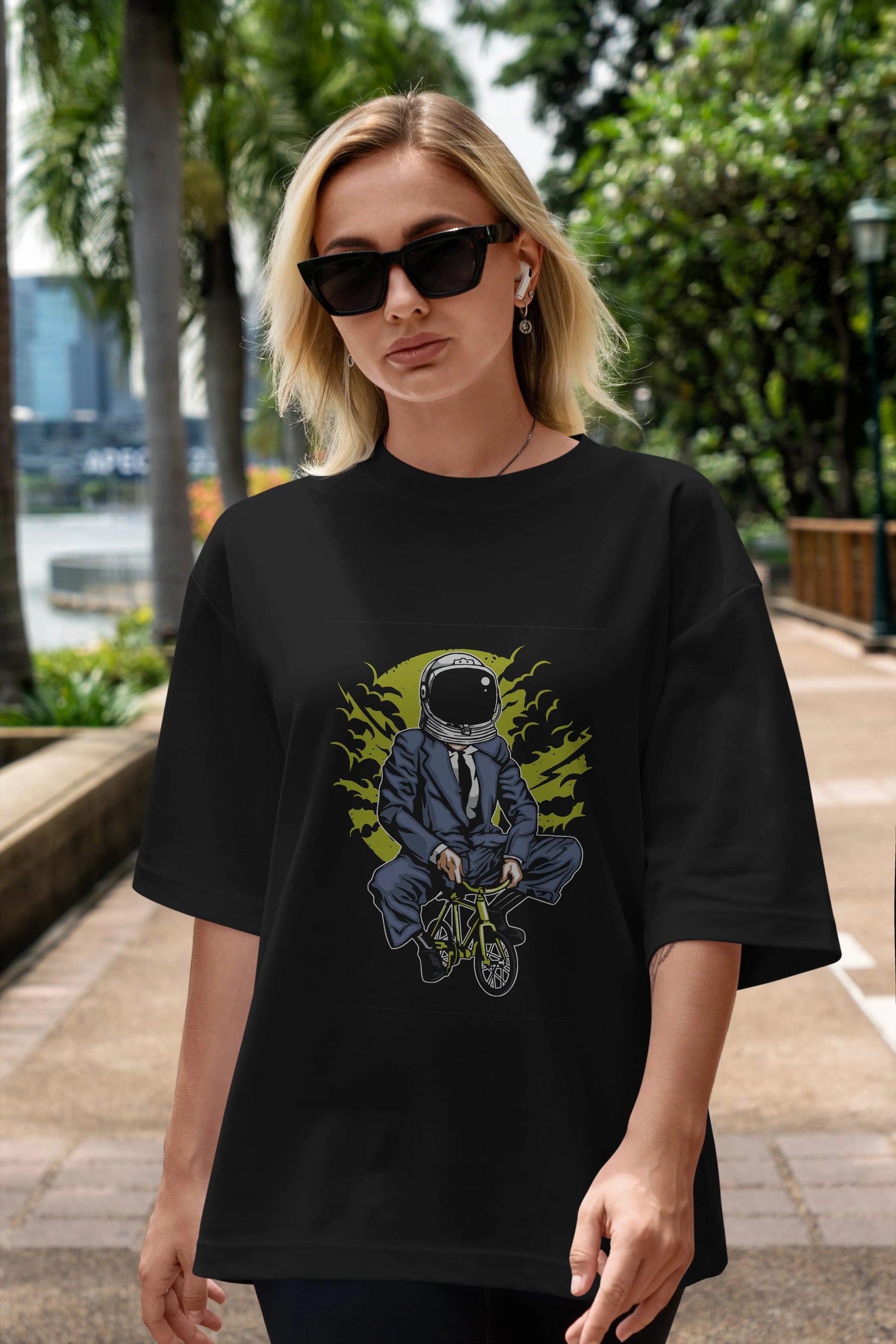 Bike To The Moon Ön Baskılı Oversize t-shirt Erkek Kadın Unisex %100 Pamuk tişort
