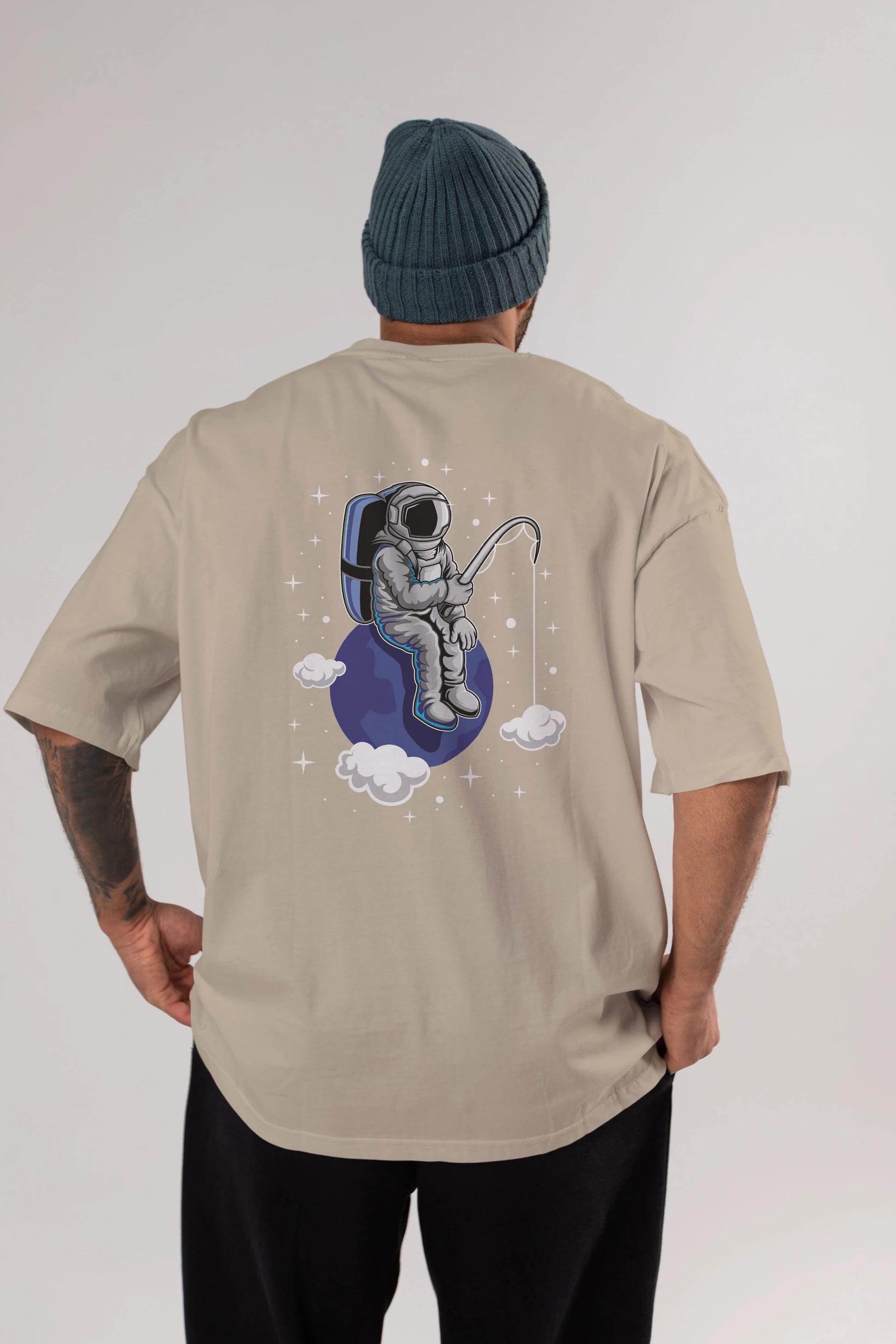 Astronaut Fishing (2) Arka Baskılı Oversize t-shirt Erkek Kadın Unisex