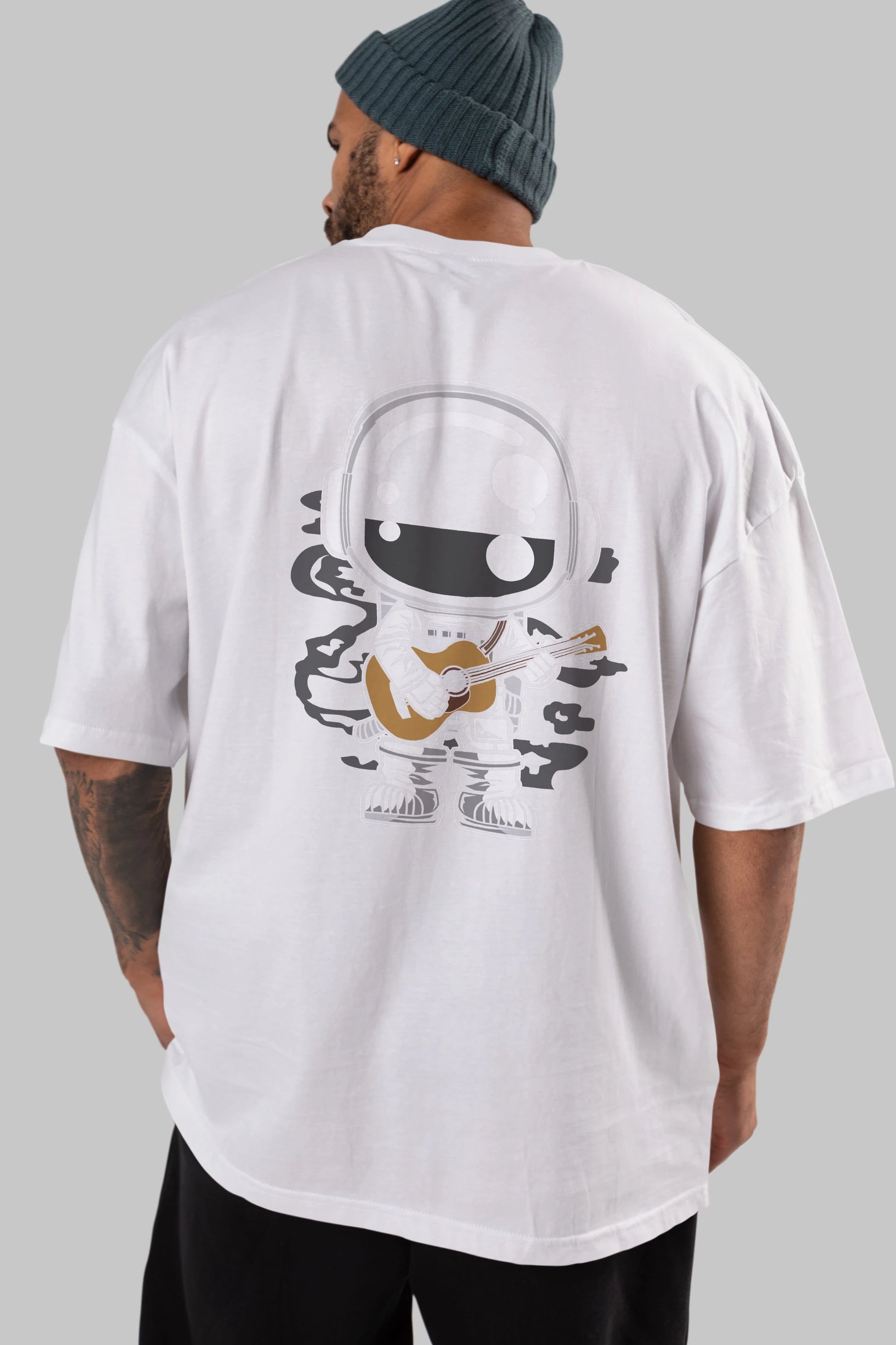 Astronaut Acoustic Guitar Arka Baskılı Oversize t-shirt Erkek Kadın Unisex