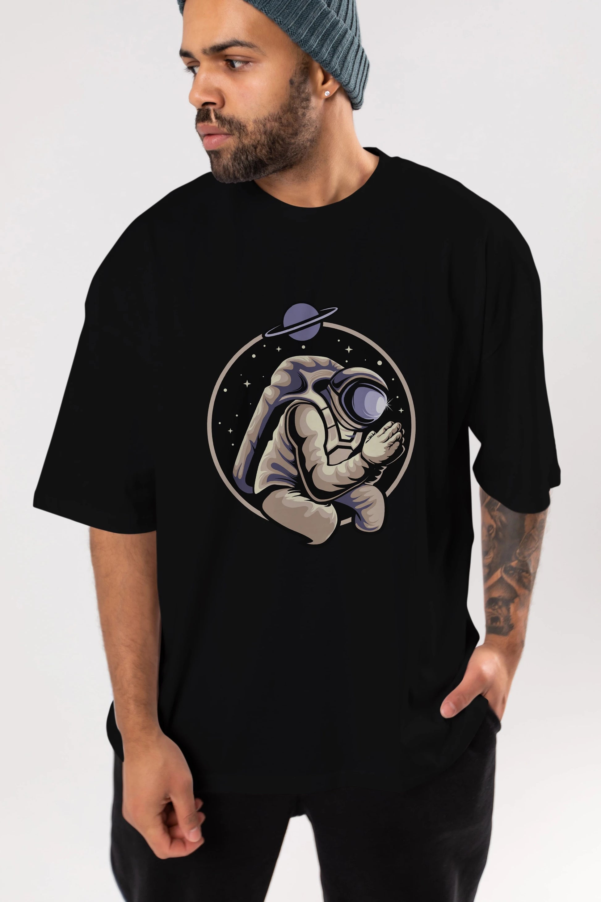 Astronaut Praying Ön Baskılı Oversize t-shirt Erkek Kadın Unisex