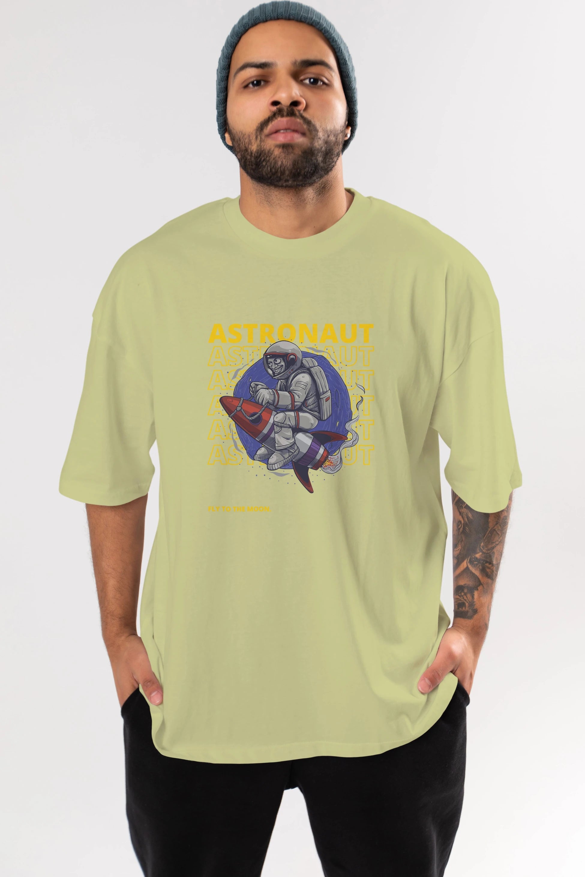 Astronaut Fly to the Moon Yazılı Ön Baskılı Oversize t-shirt Erkek Kadın Unisex