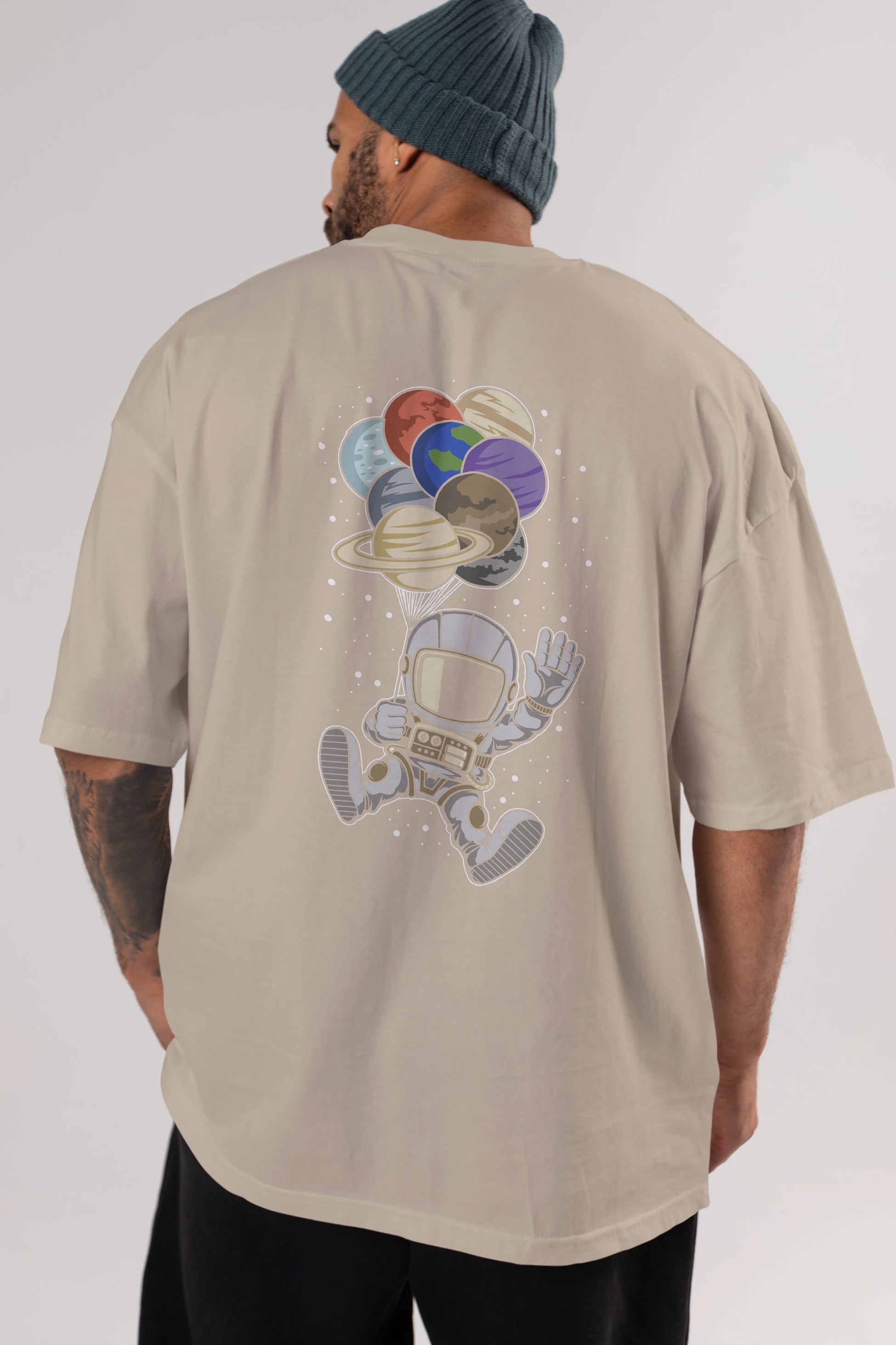Astronaut Baloon Planets Arka Baskılı Oversize t-shirt Erkek Kadın Unisex