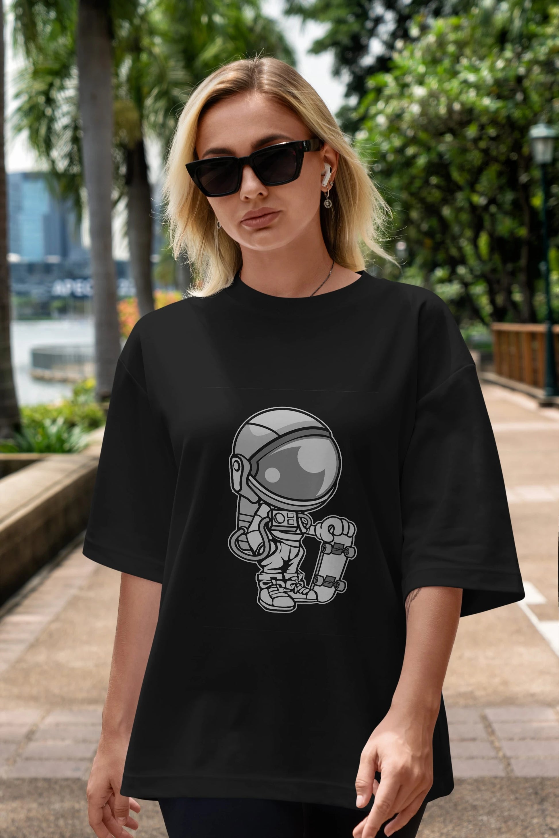 Astronaut Skaterboy Ön Baskılı Oversize t-shirt Erkek Kadın Unisex %100 Pamuk tişort