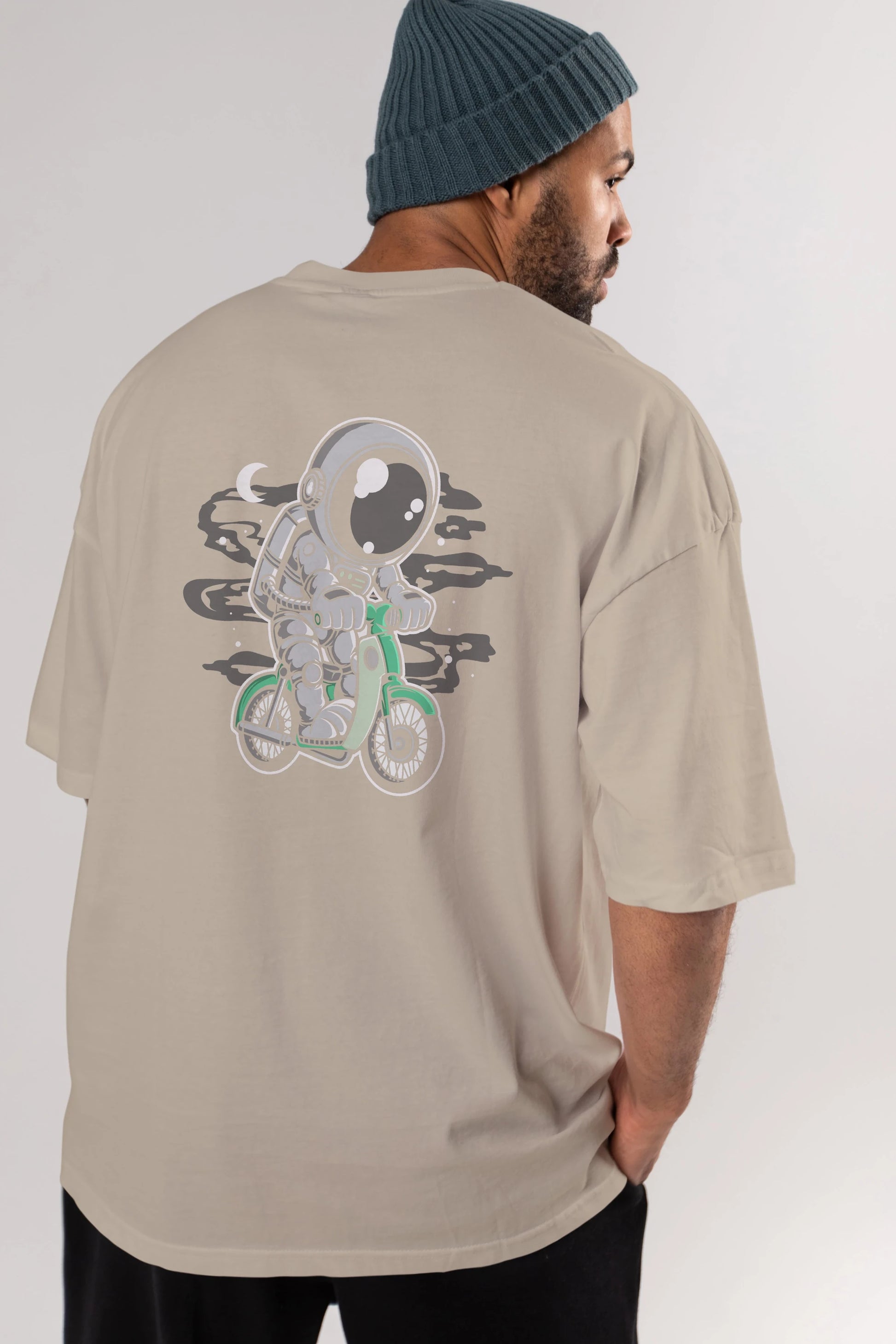 Astronaut Classic Motorbike Arka Baskılı Oversize t-shirt Erkek Kadın Unisex