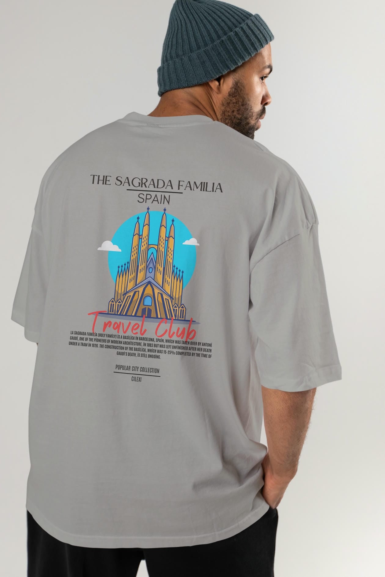 The Sagrada Familia Spain Arka Baskılı Oversize t-shirt Erkek Kadın Pamuk Bisiklet Yaka tişort