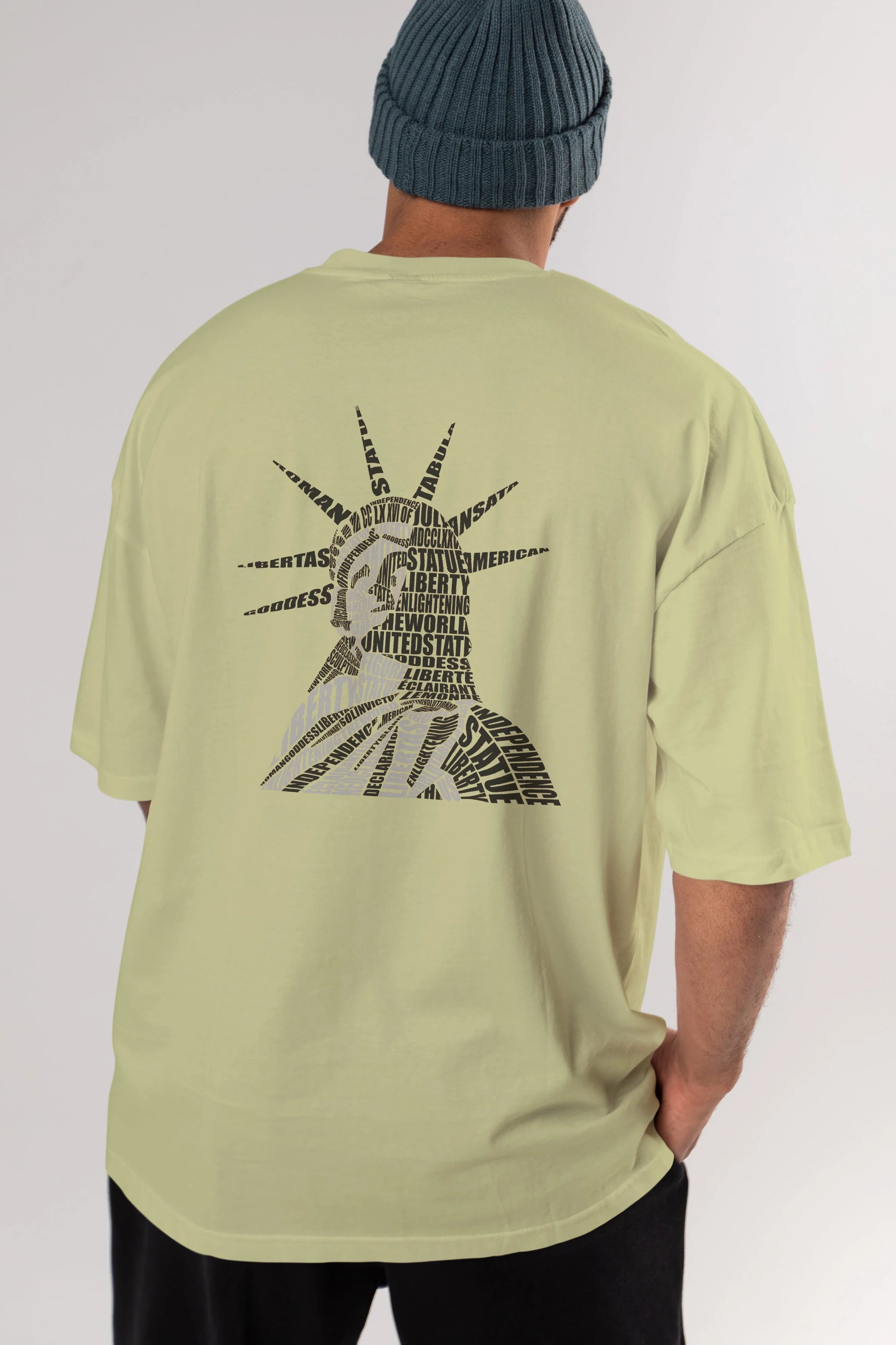 Liberty Statue Calligram Arka Baskılı Oversize t-shirt %100 pamuk Erkek Kadın Unisex