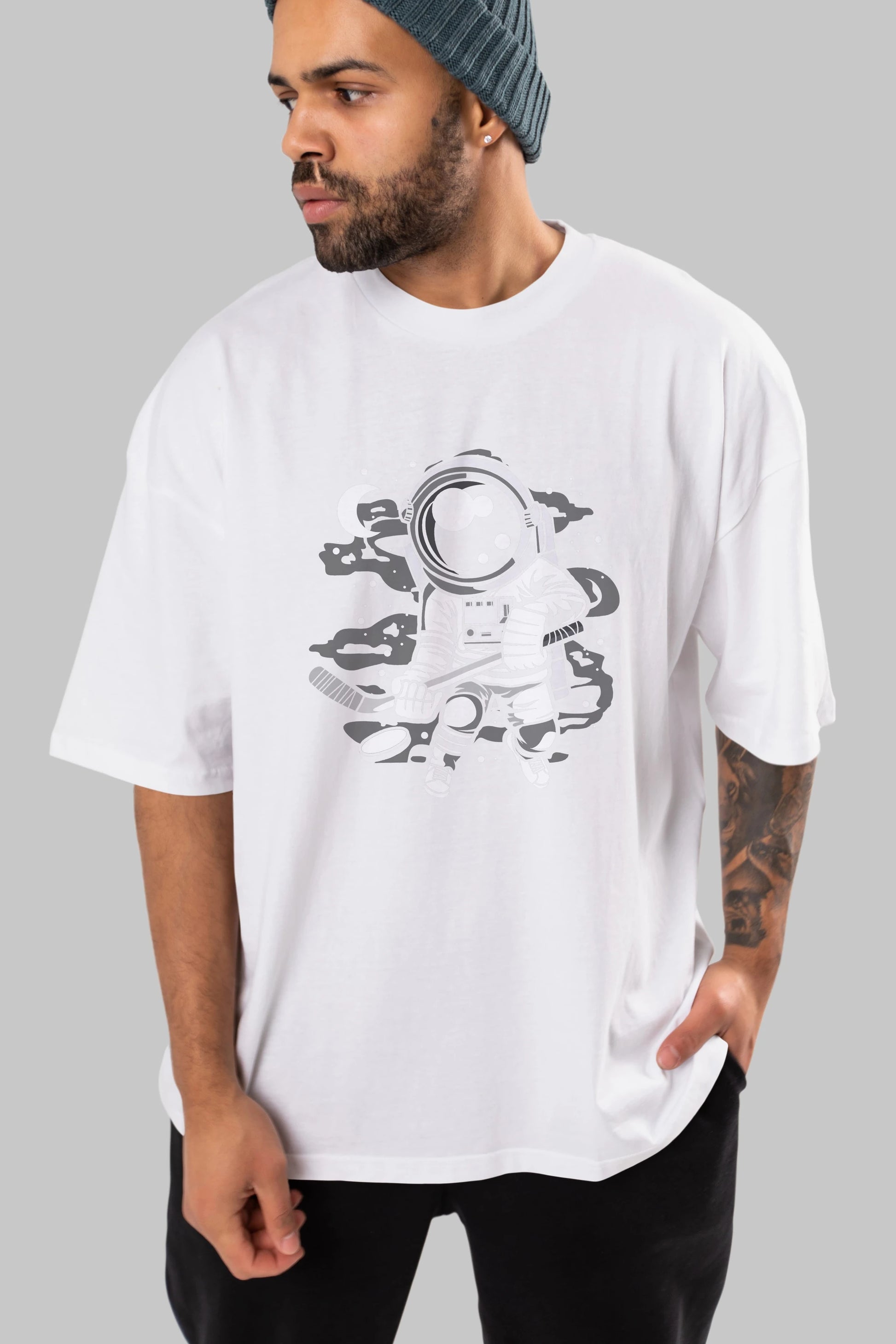 Hockey Player Astronaut Ön Baskılı Oversize t-shirt Erkek Kadın Unisex