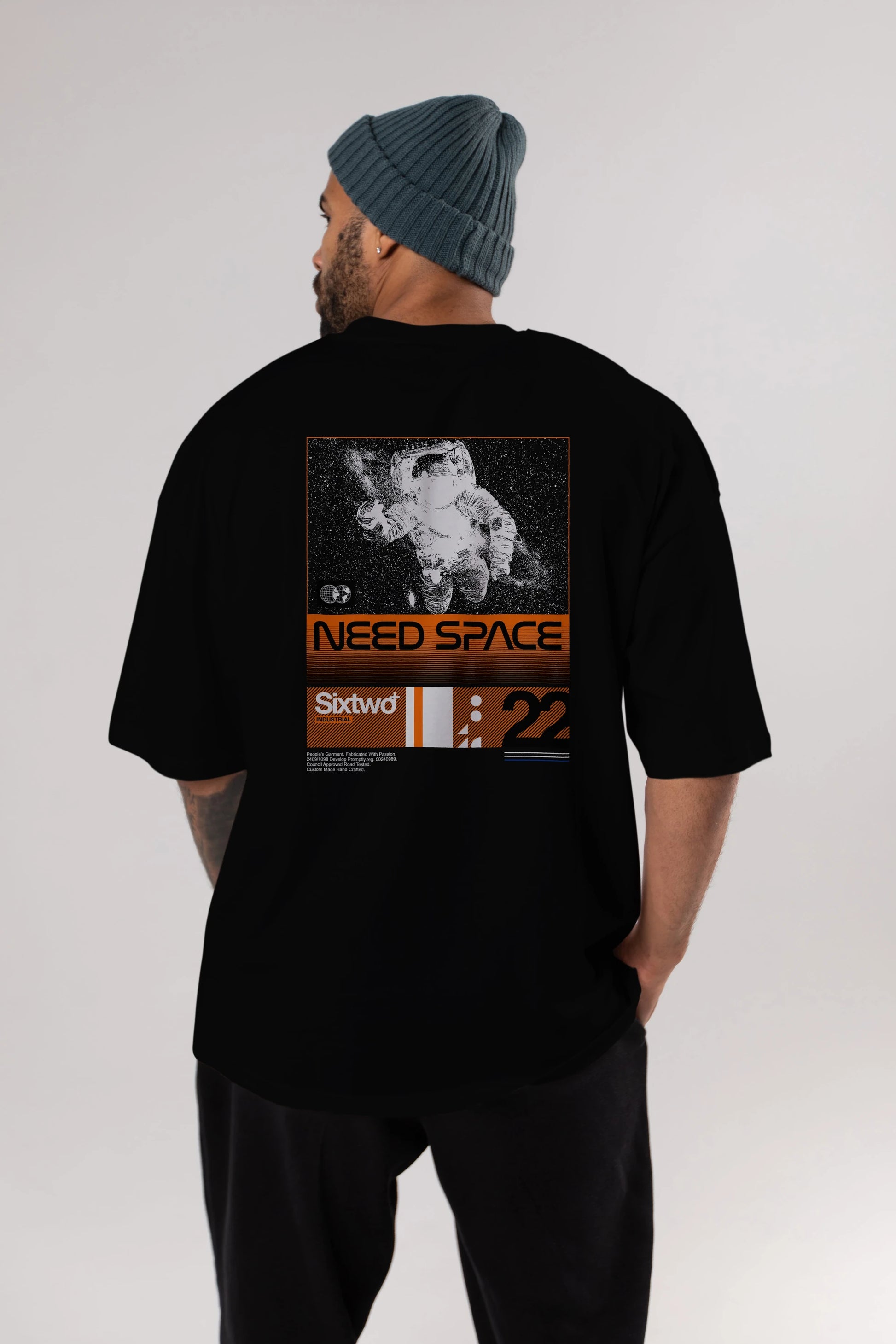 Need Space Arka Baskılı Oversize t-shirt Erkek Kadın Unisex