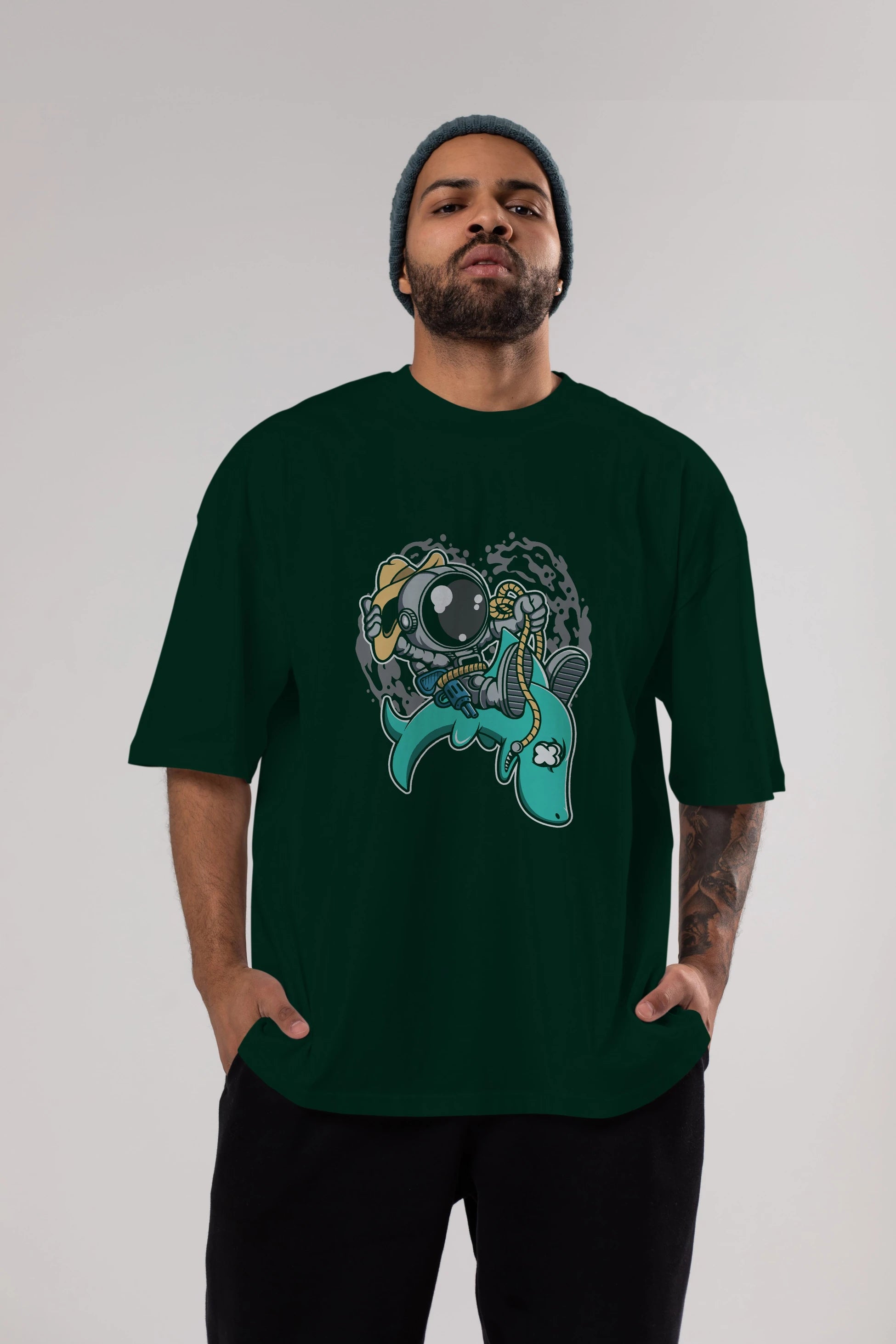 Astronaut Riding Shark Ön Baskılı Oversize t-shirt Erkek Kadın Unisex
