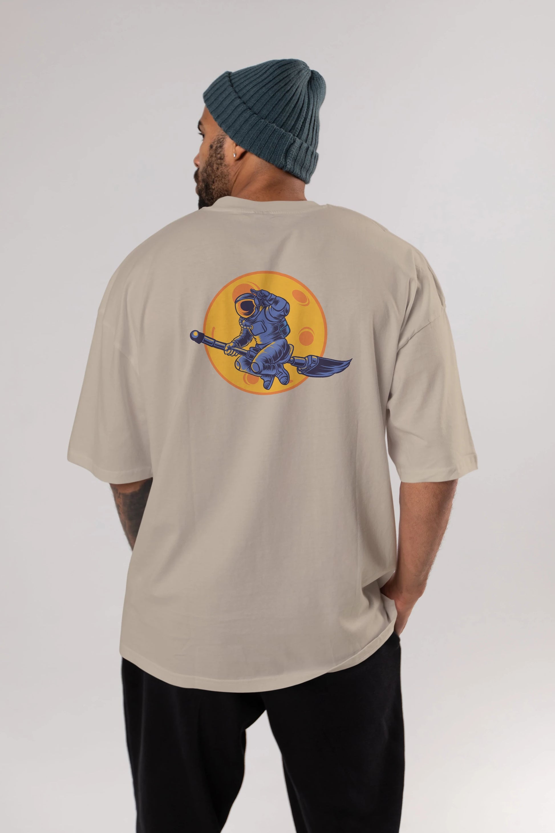 Space Witch Arka Baskılı Oversize t-shirt Erkek Kadın Unisex