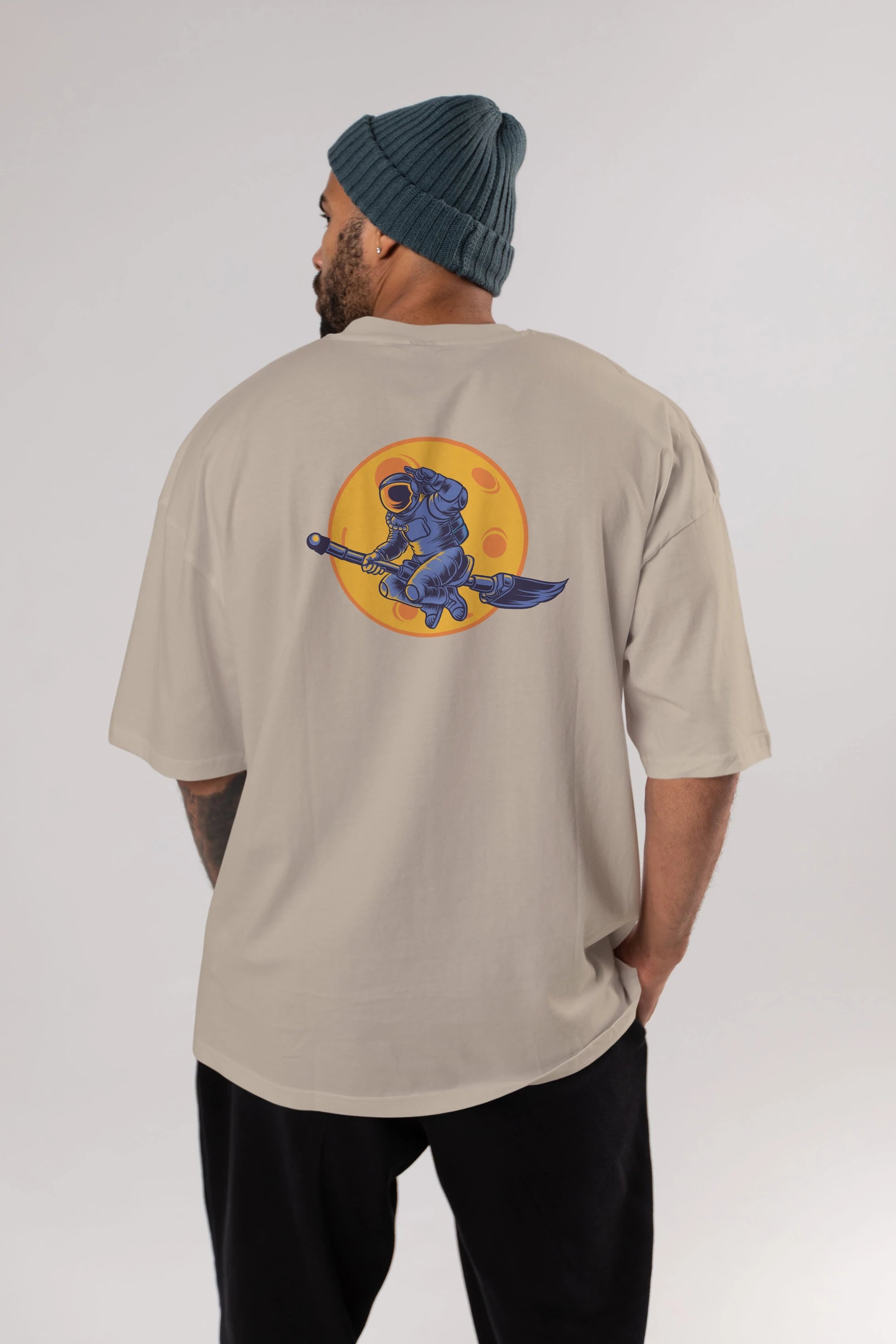 Space Witch Arka Baskılı Oversize t-shirt Erkek Kadın Unisex
