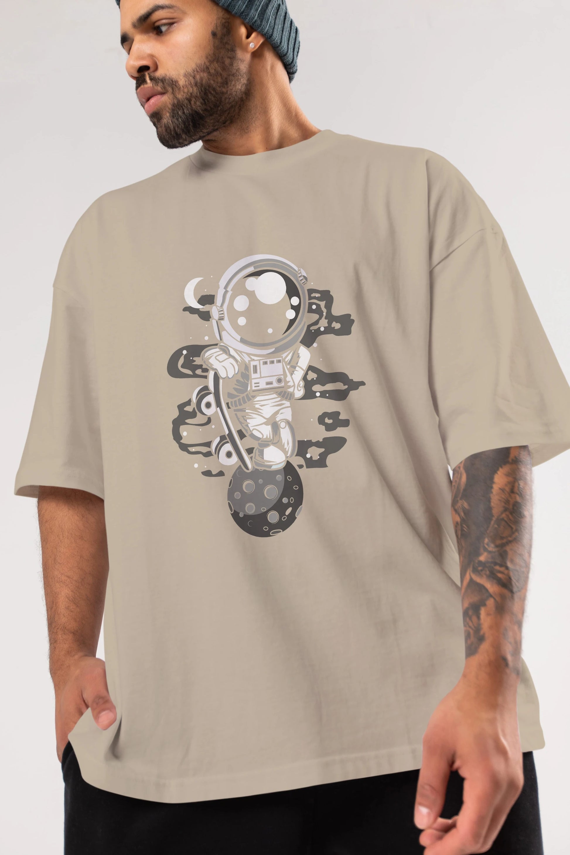 Astronaut Skater Boy Ön Baskılı Oversize t-shirt Erkek Kadın Unisex