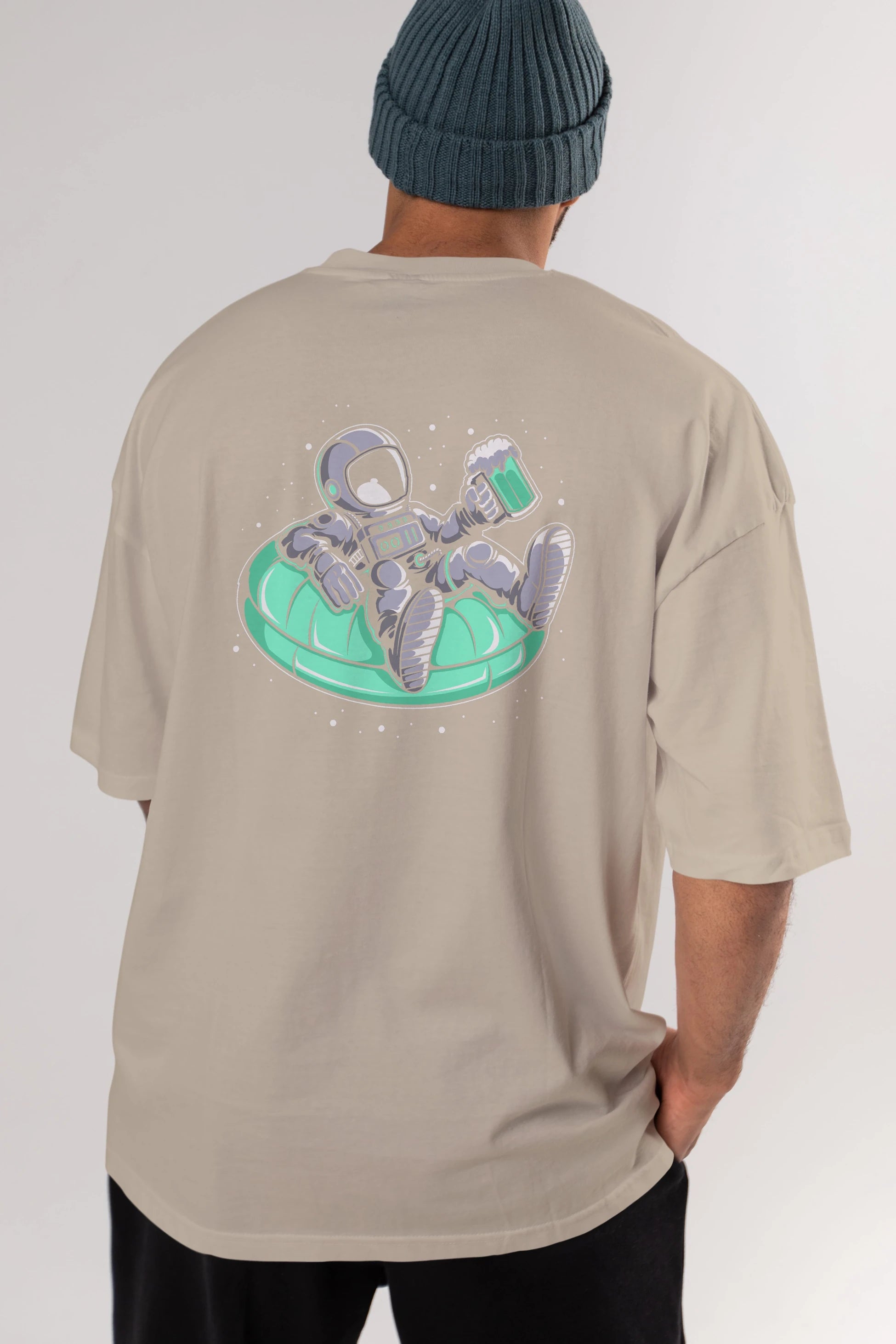 Astronaut Pool Float Arka Baskılı Oversize t-shirt Erkek Kadın Unisex