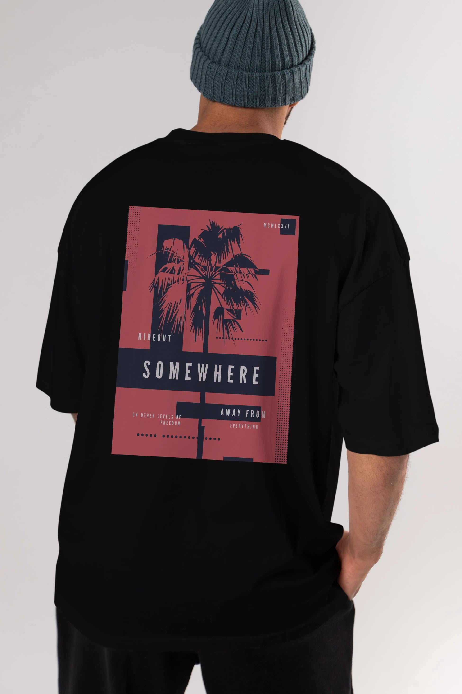 Hideout Somewhere Arka Baskılı Oversize t-shirt Erkek Kadın Unisex