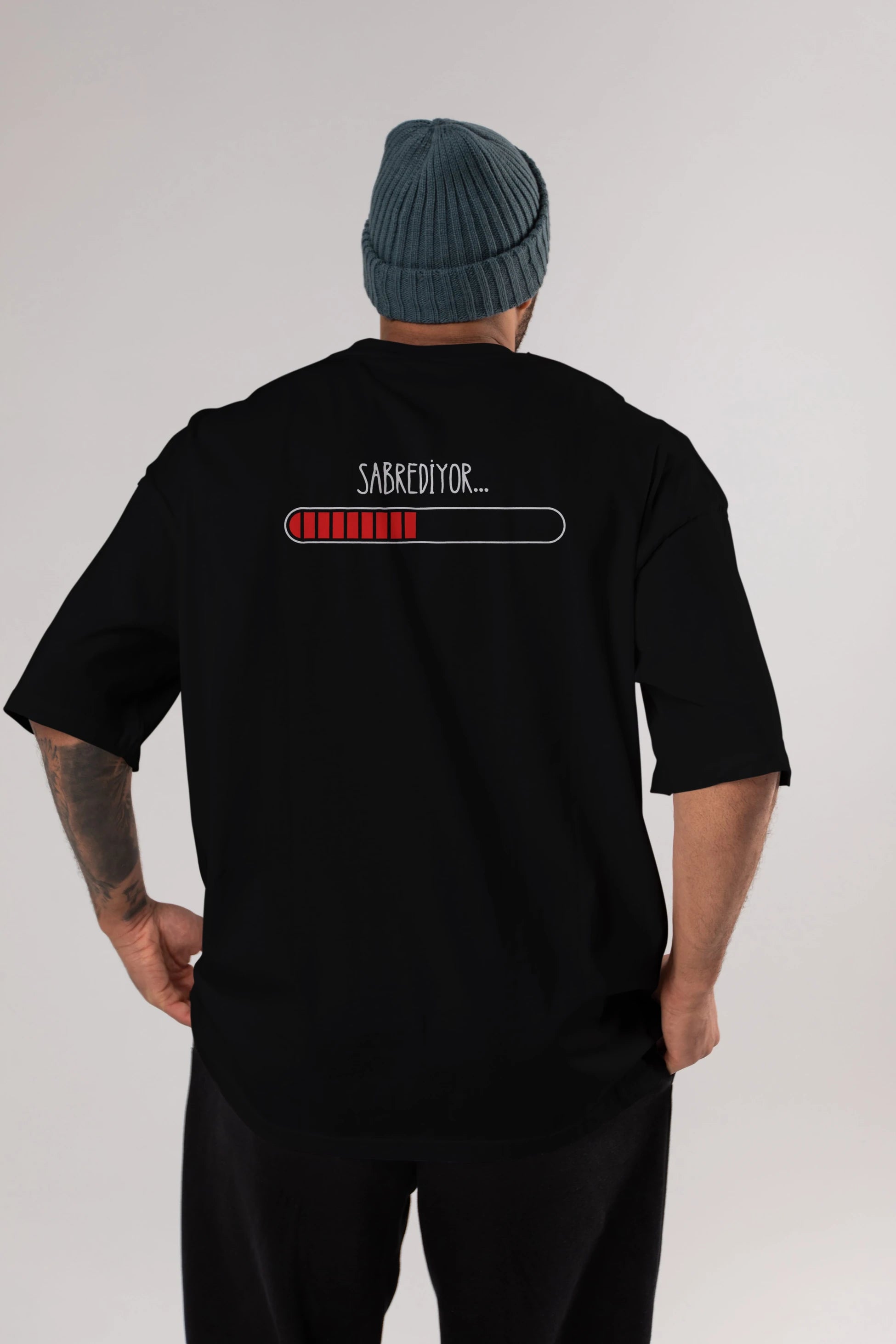 Sabrediyor Yazılı Arka Baskılı Oversize t-shirt Erkek Kadın Unisex