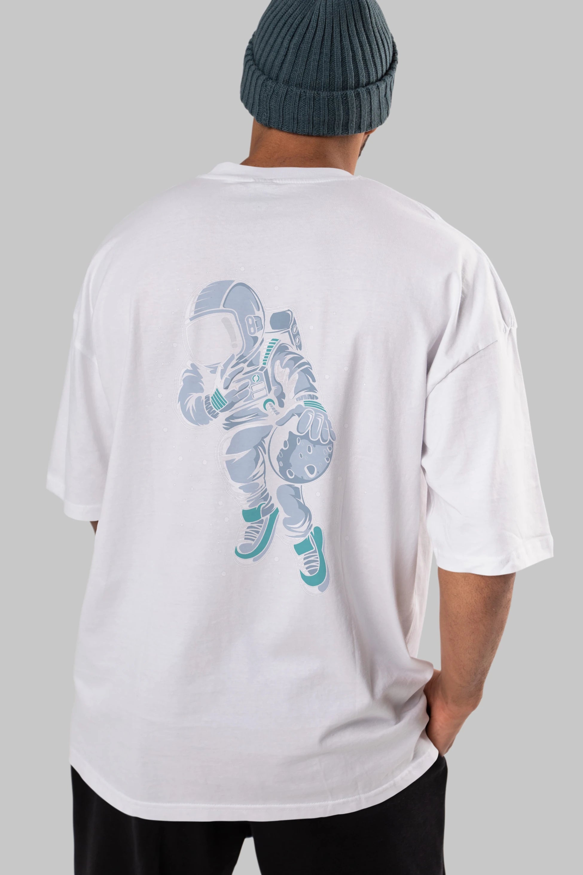Astronaut Basketball (2) Arka Baskılı Oversize t-shirt Erkek Kadın Unisex