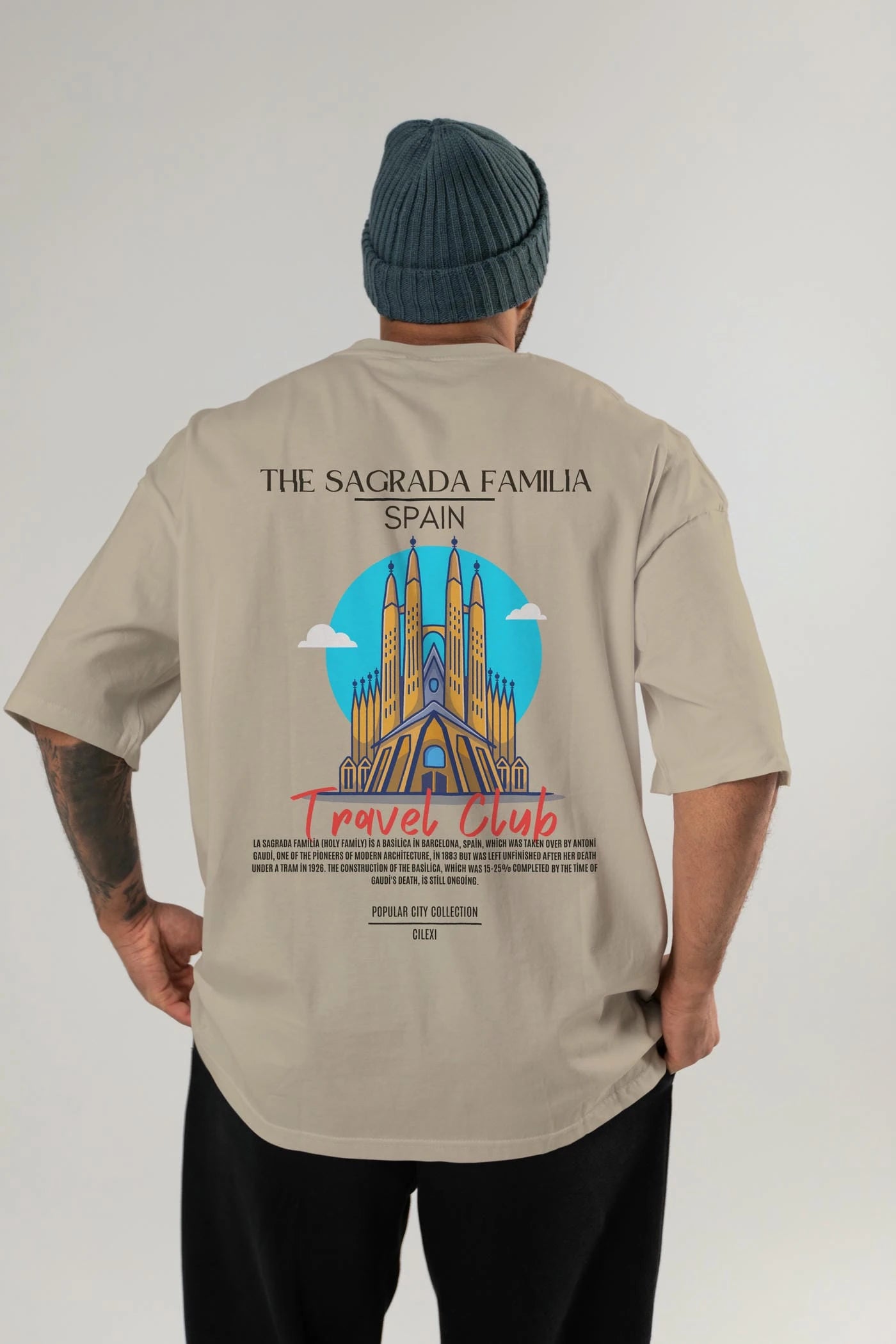 The Sagrada Familia Spain Arka Baskılı Oversize t-shirt Erkek Kadın Pamuk Bisiklet Yaka tişort