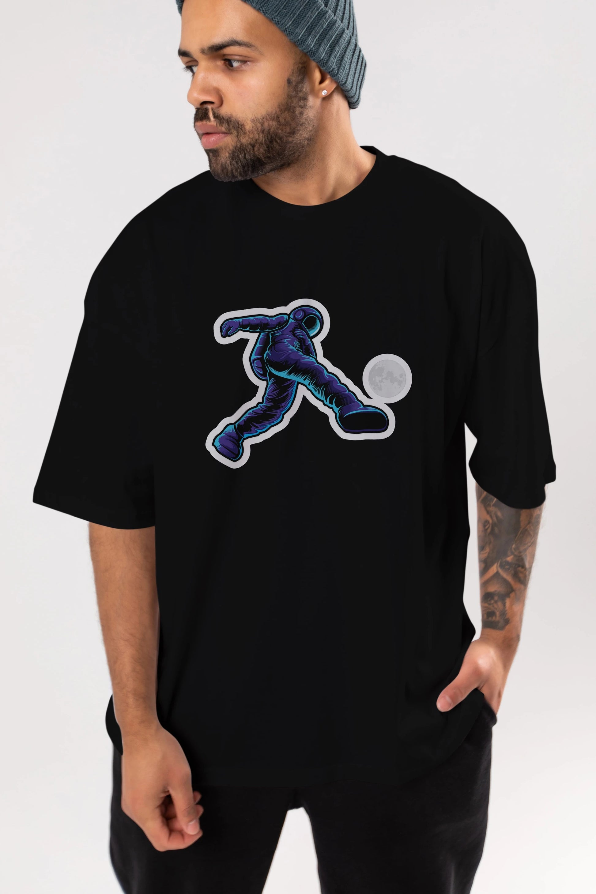 Astroball in Space Sticker Ön Baskılı Oversize t-shirt Erkek Kadın Unisex