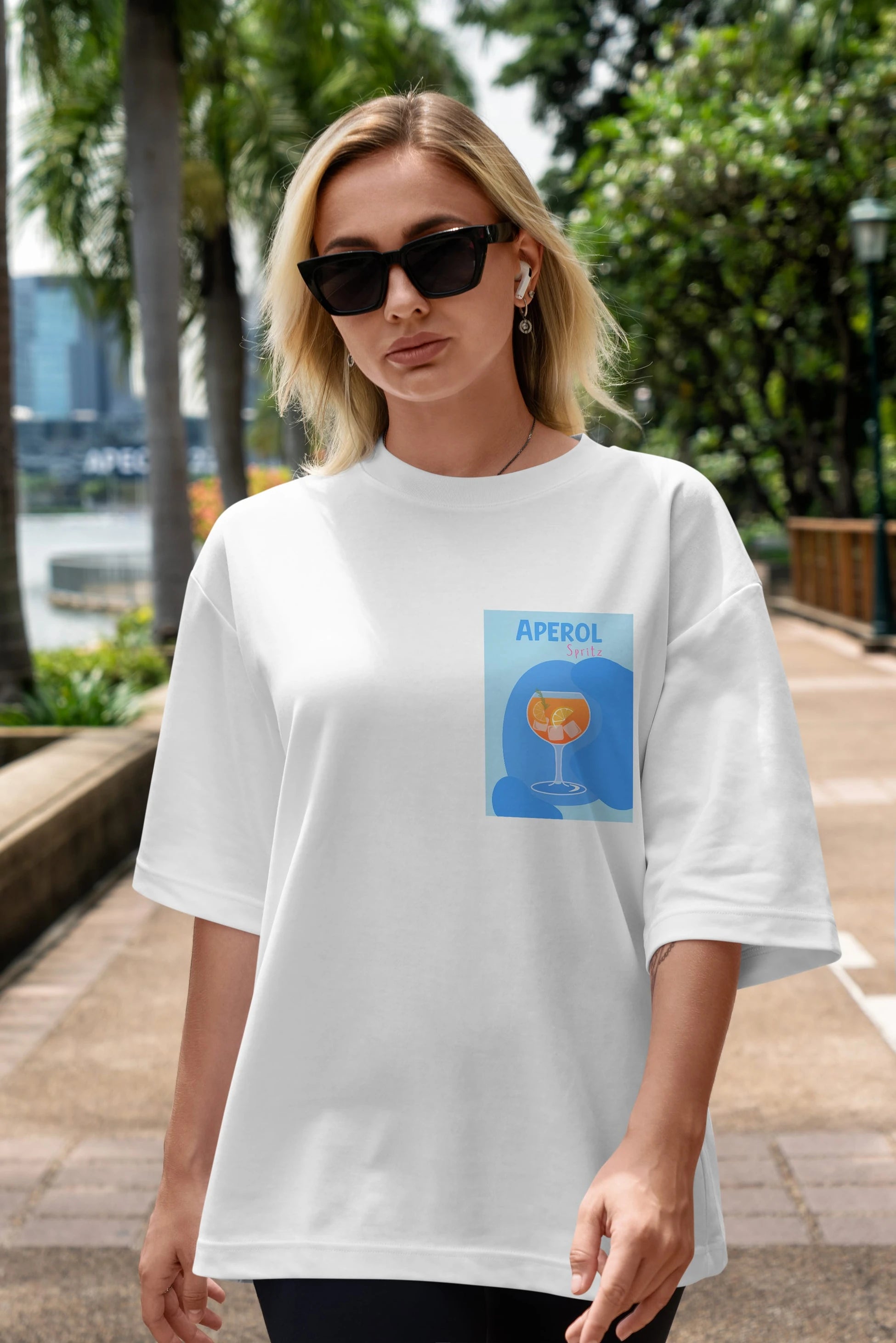 Aperol Spritz 10 Ön Sol Baskılı Oversize t-shirt Erkek Kadın Unisex %100 Pamuk Bisiklet Yaka tişort