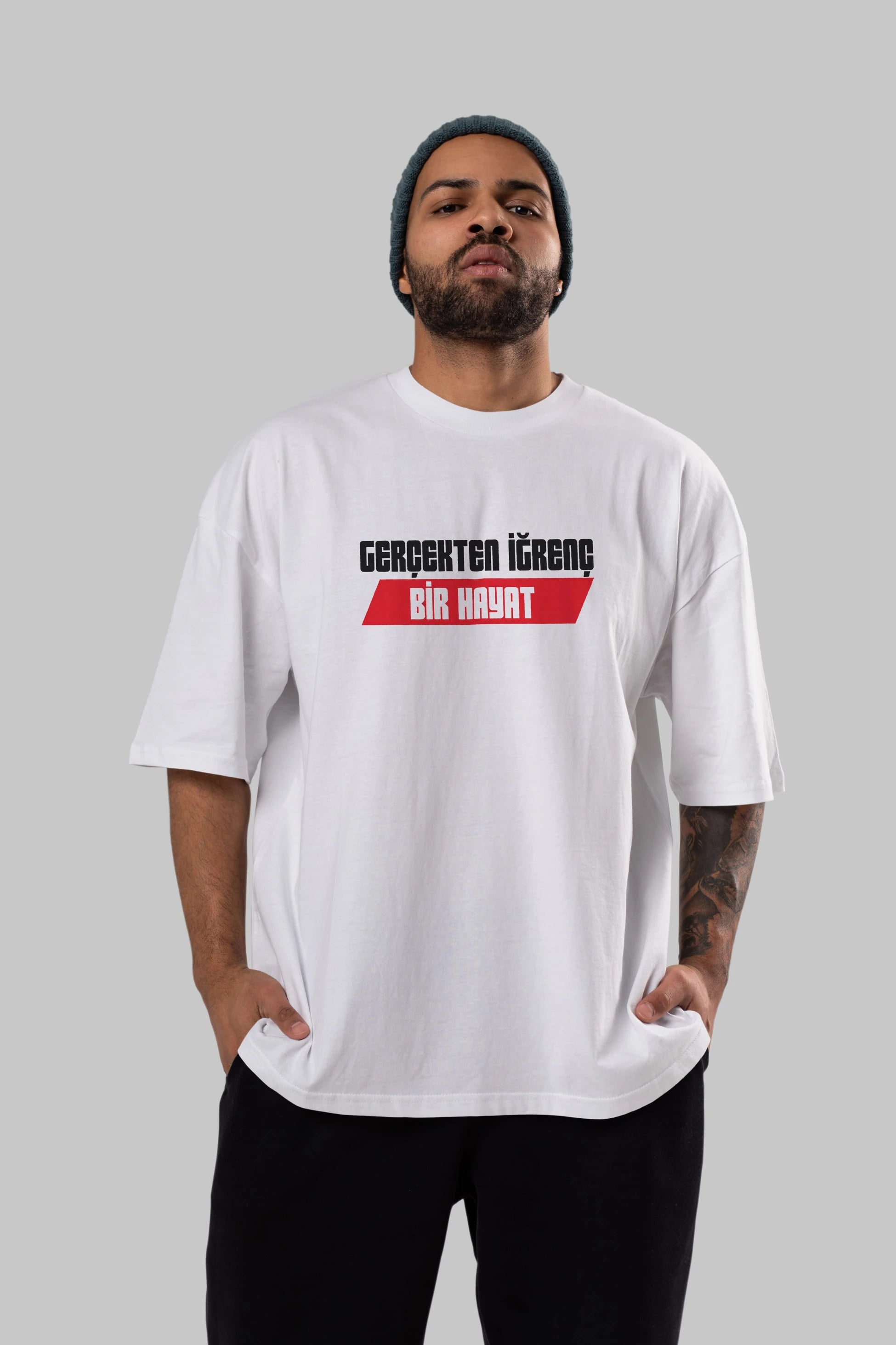 Gerçekte İğrenç Bir Hayat2 Ön Baskılı Oversize t-shirt %100 pamuk Erkek Kadın Unisex