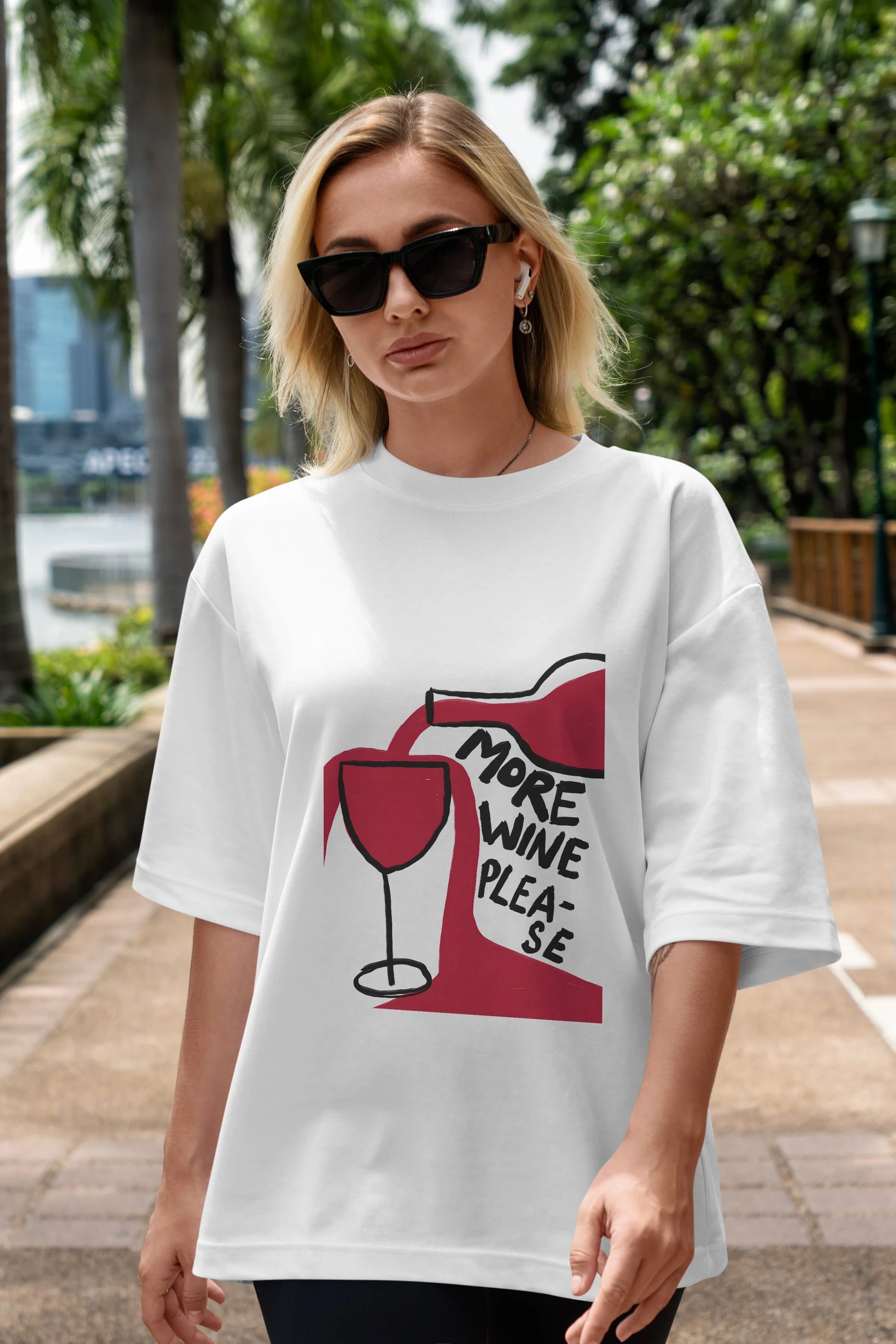 More Wine Please Ön Baskılı Oversize t-shirt Erkek Kadın Unisex %100 Pamuk Bisiklet Yaka tişort