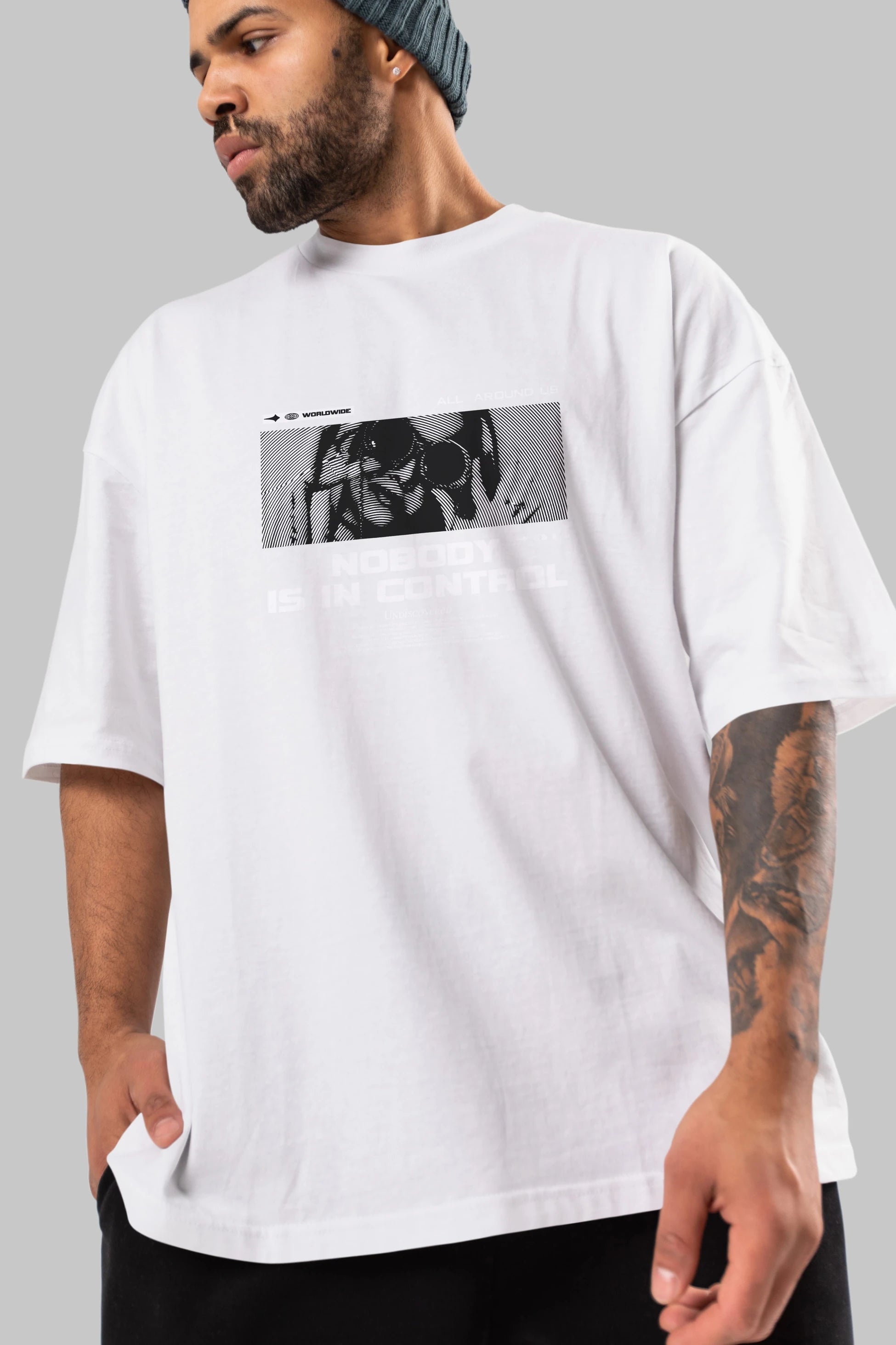 Nobody is in Control Ön Baskılı Oversize t-shirt Erkek Kadın Unisex