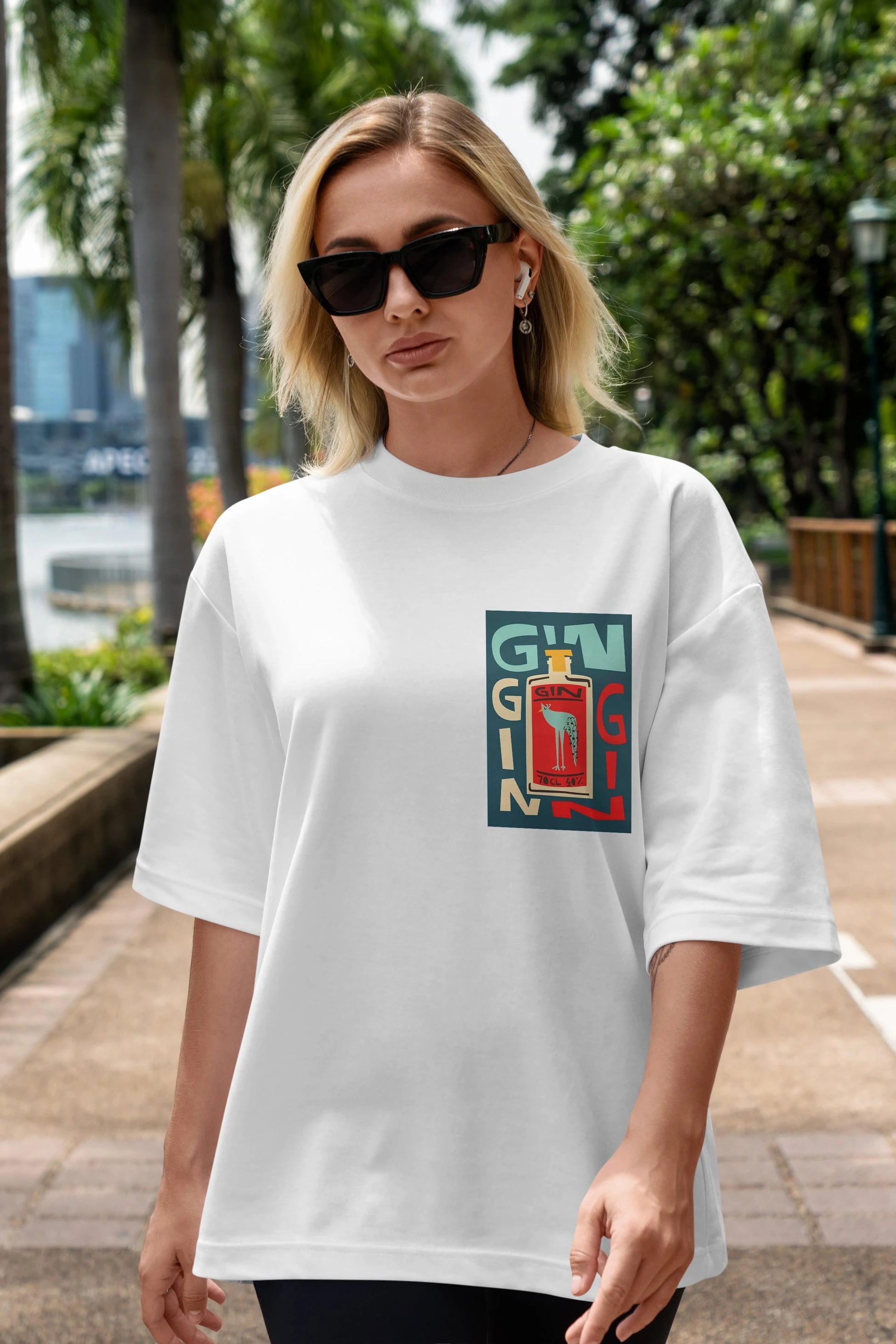 Gin 2 Ön Sol Baskılı Oversize t-shirt Erkek Kadın Unisex %100 Pamuk Bisiklet Yaka tişort