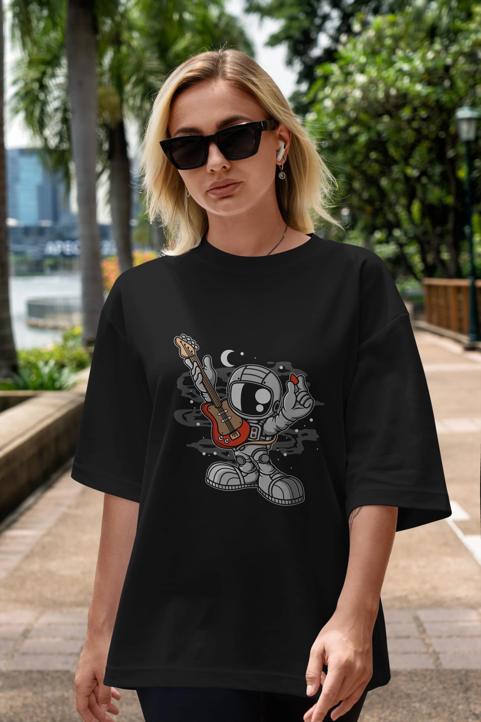 Astronaut Guitar Ön Baskılı Oversize t-shirt Erkek Kadın Unisex